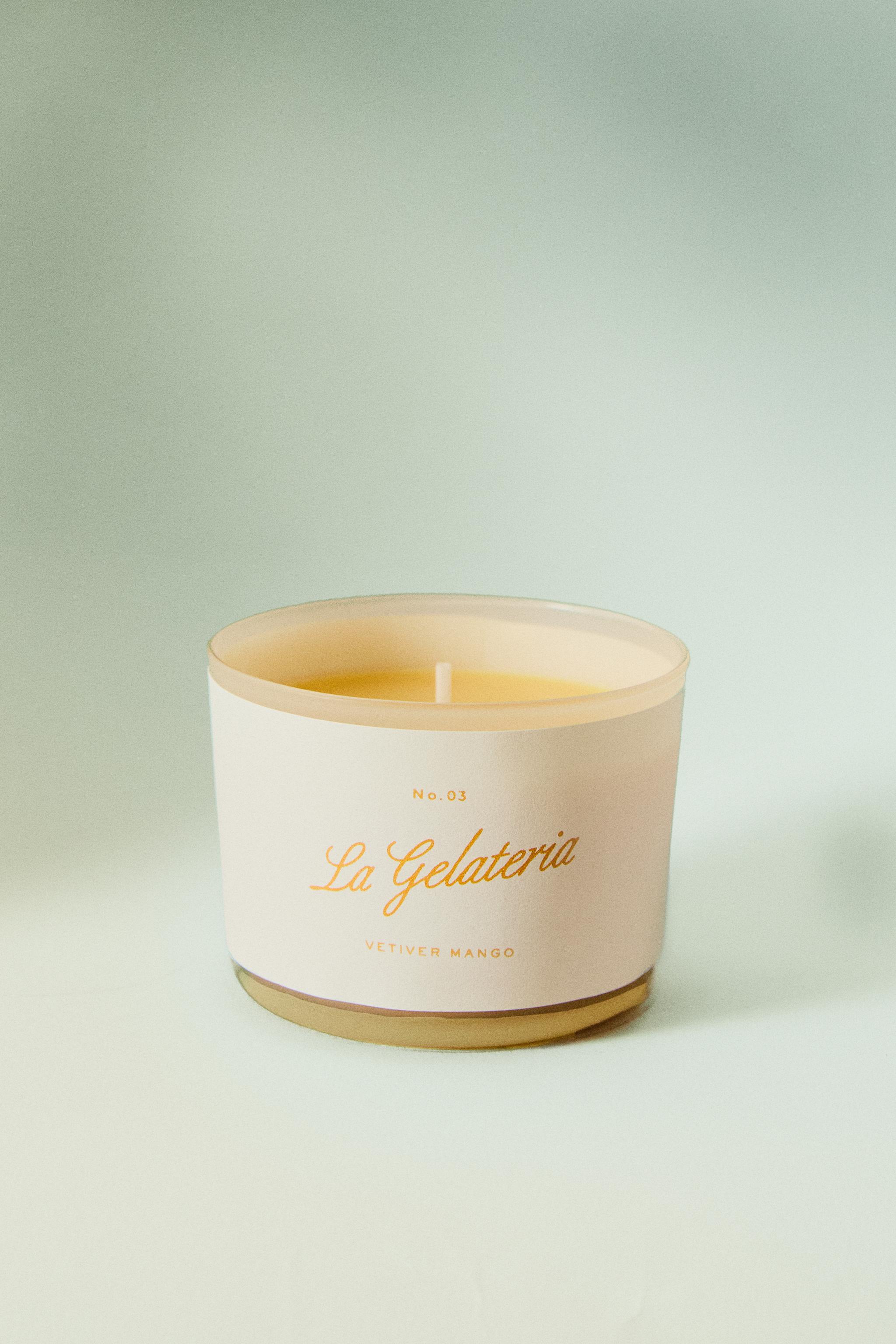 (150 G) VETIVER MANGO SCENTED CANDLE