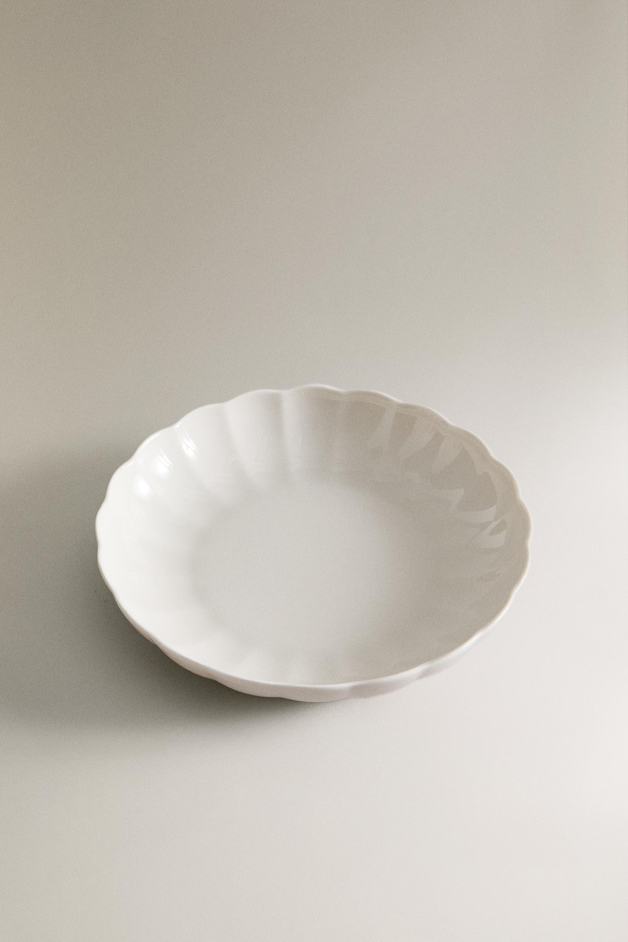 SCALLOPED PORCELAIN SOUP PLATE