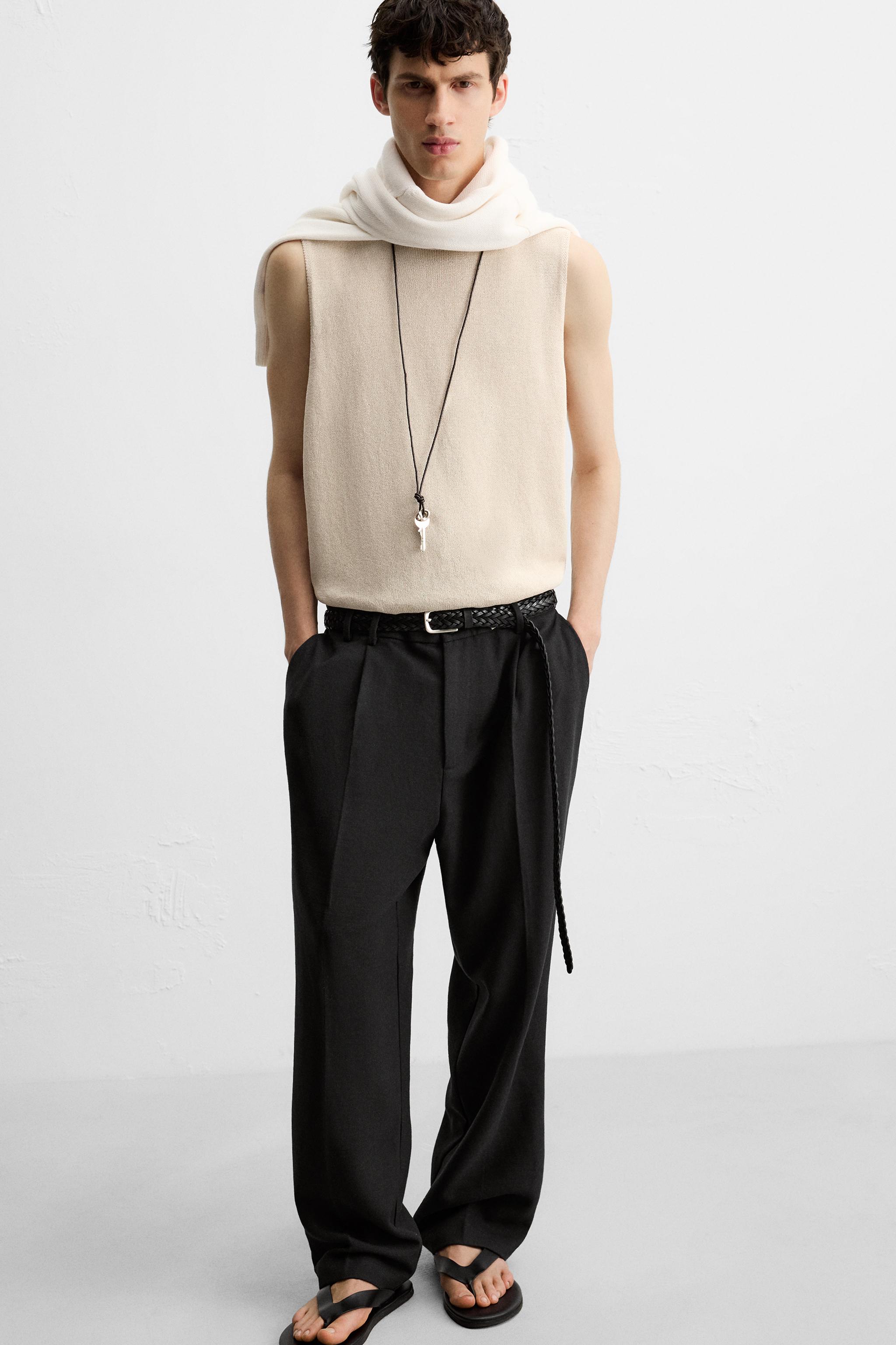 PLEATED RELAXED FIT PANTS