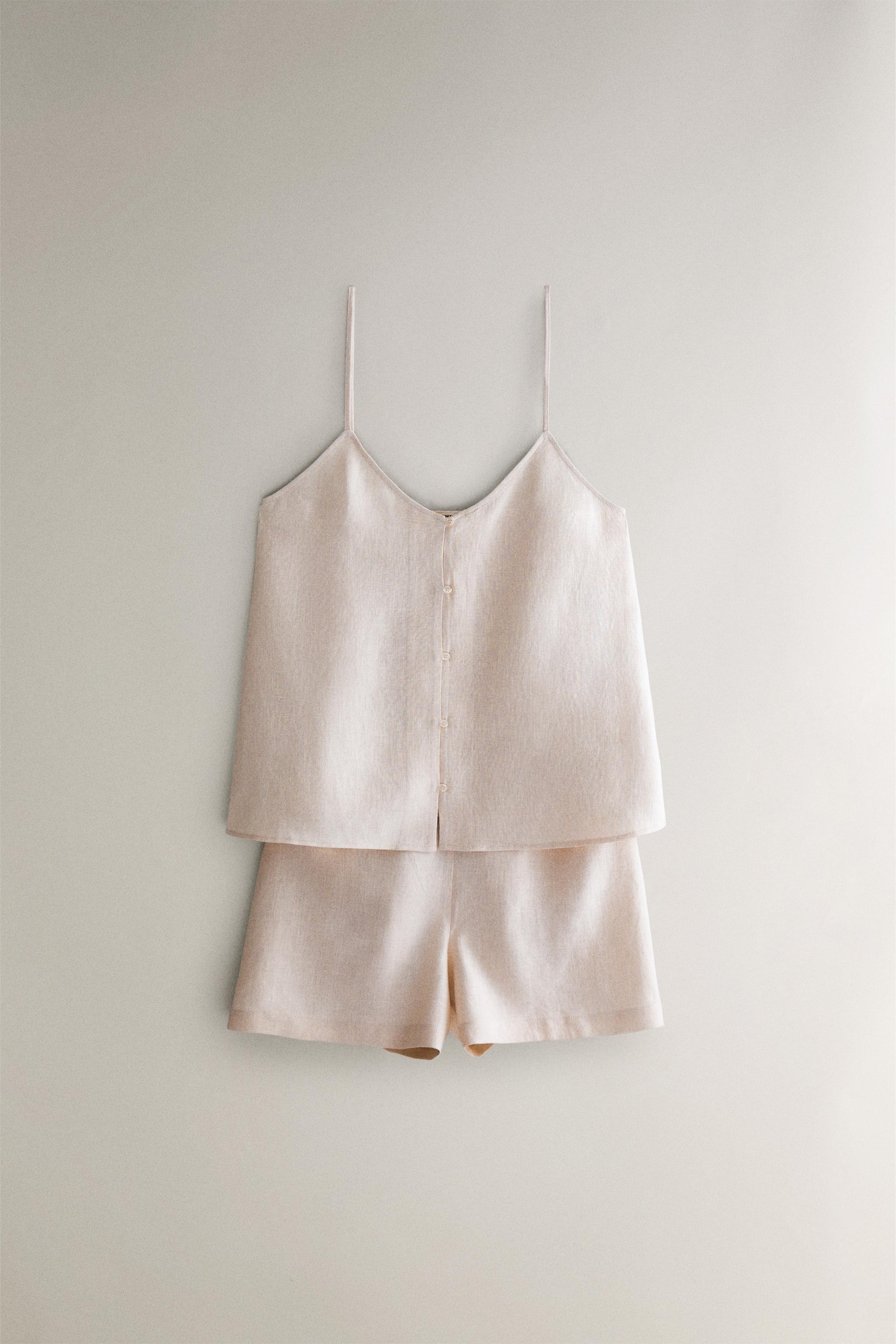 LINEN TOP WITH BUTTONS