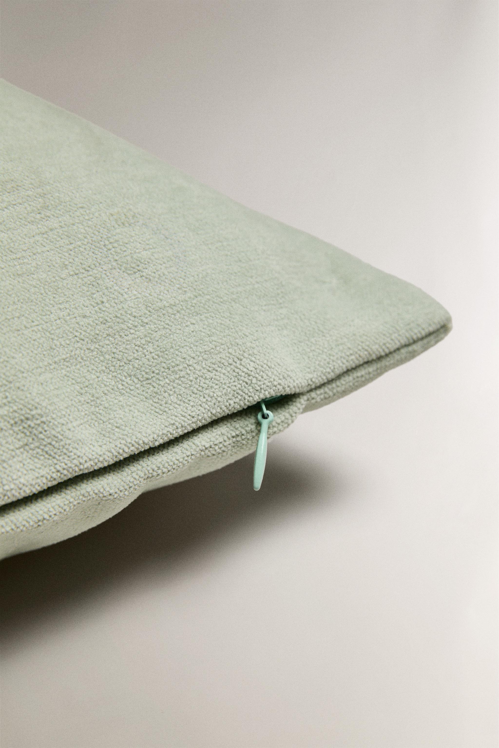 VELVET THROW PILLOW COVER