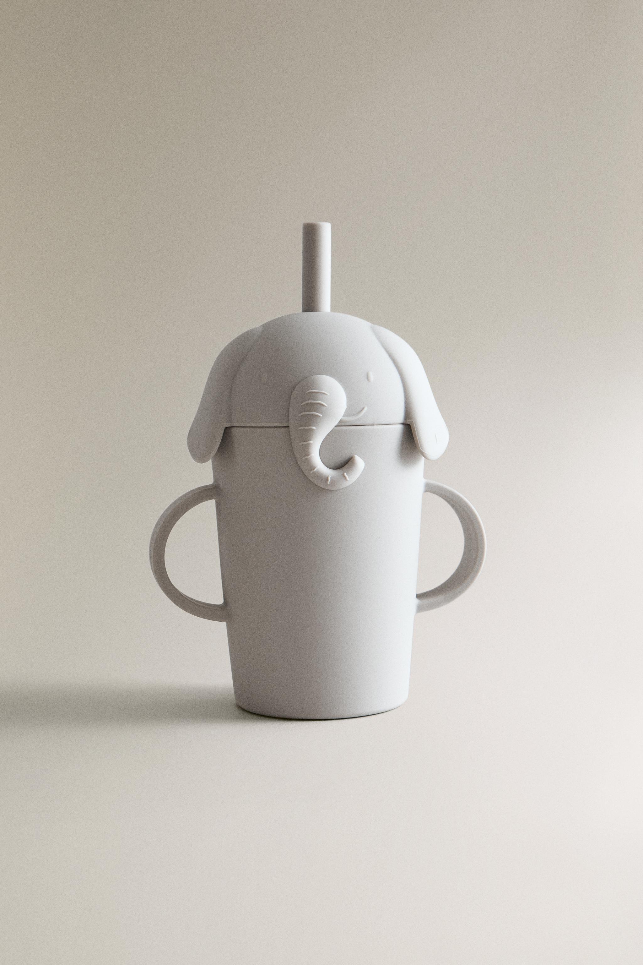 CHILDREN'S ELEPHANT TUMBLER WITH STRAW