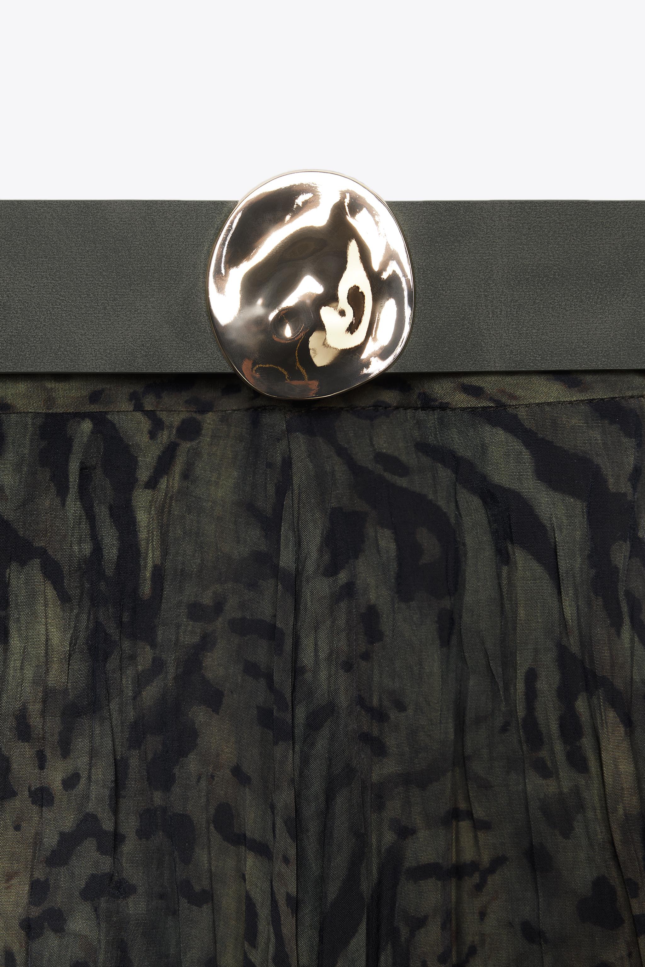 BELTED ANIMAL PRINT MIDI SKIRT