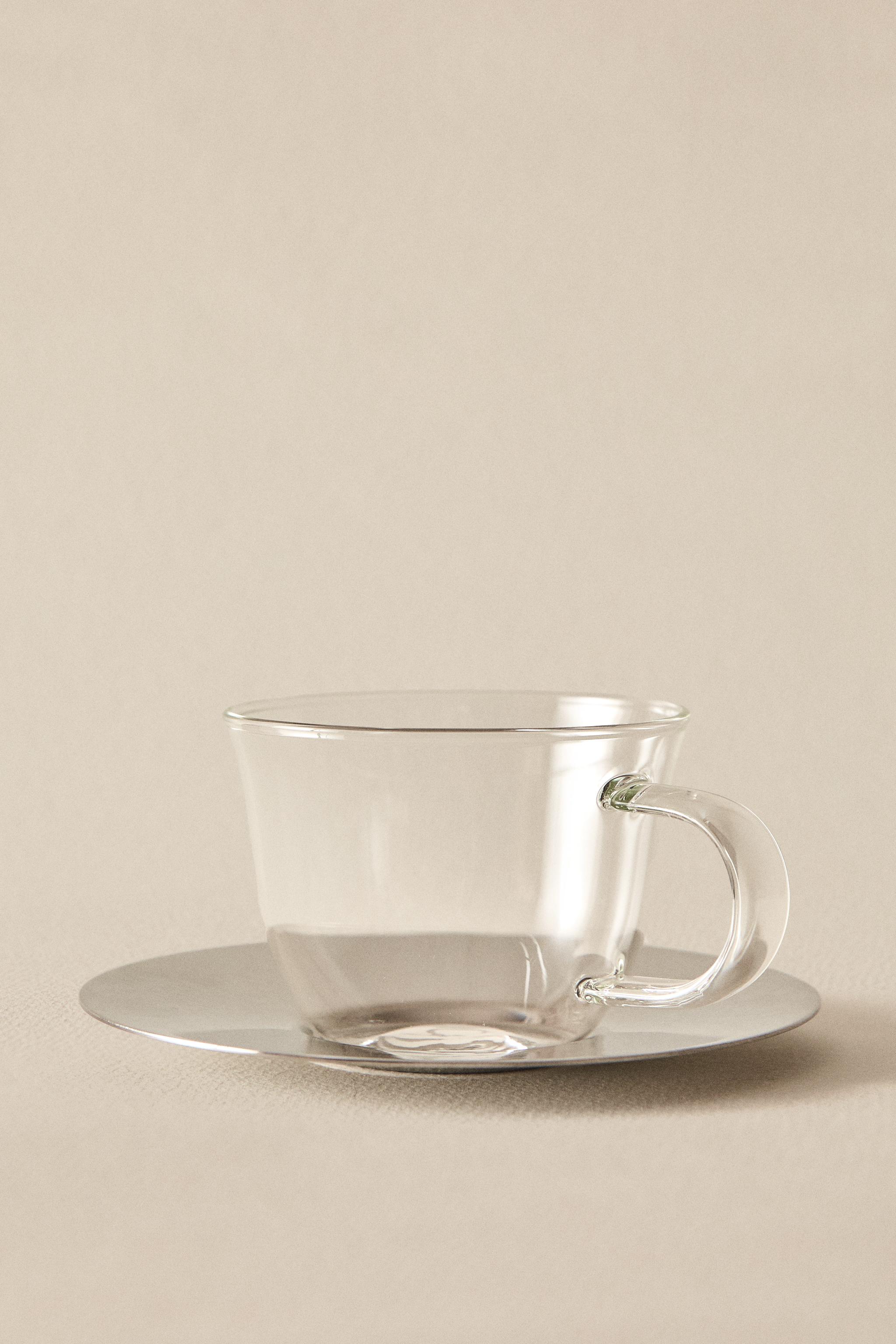 BOROSILICATE GLASS TEACUP AND SAUCER