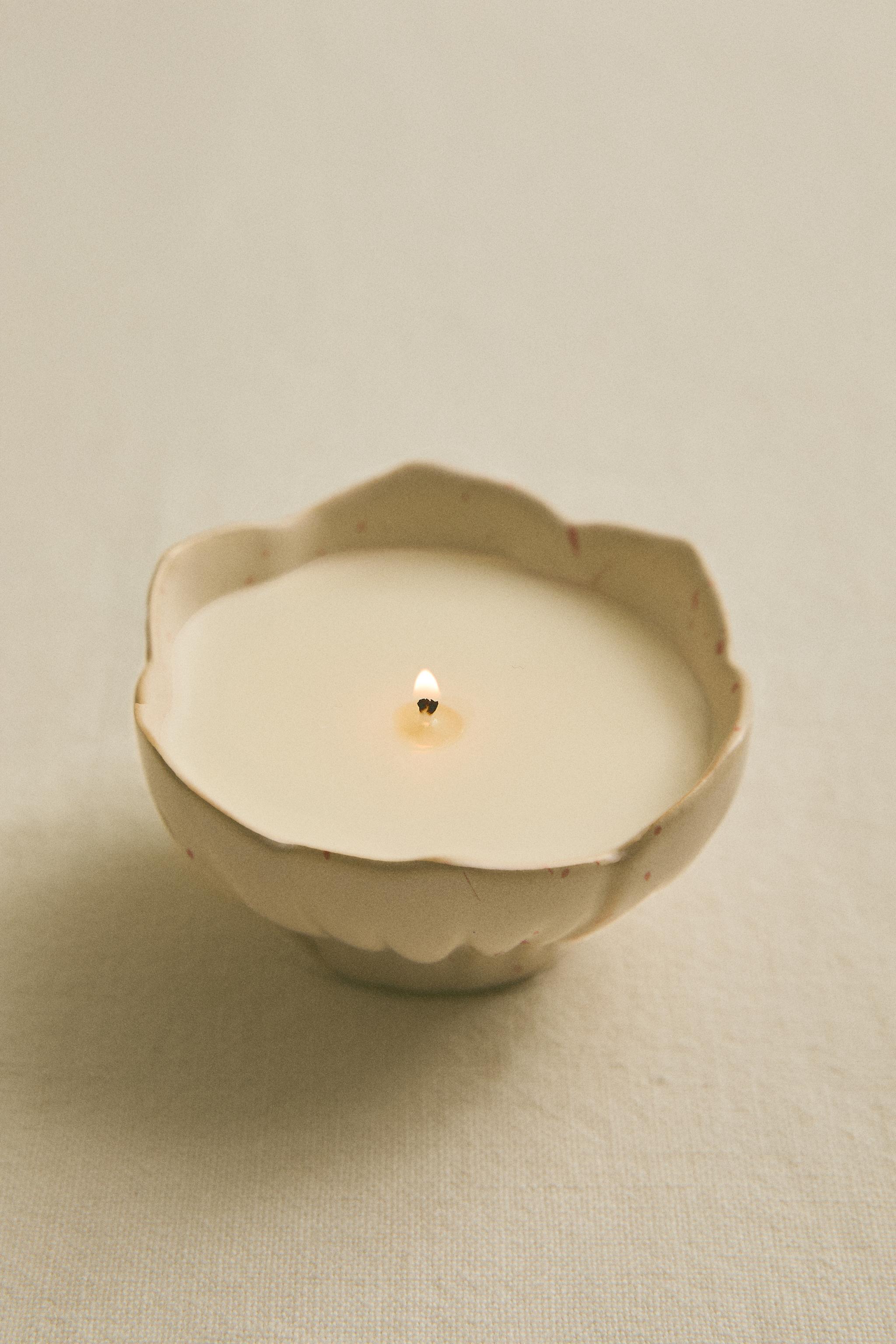 (120 G) ORCHIDÉE LUMIÈRE SCENTED CANDLE