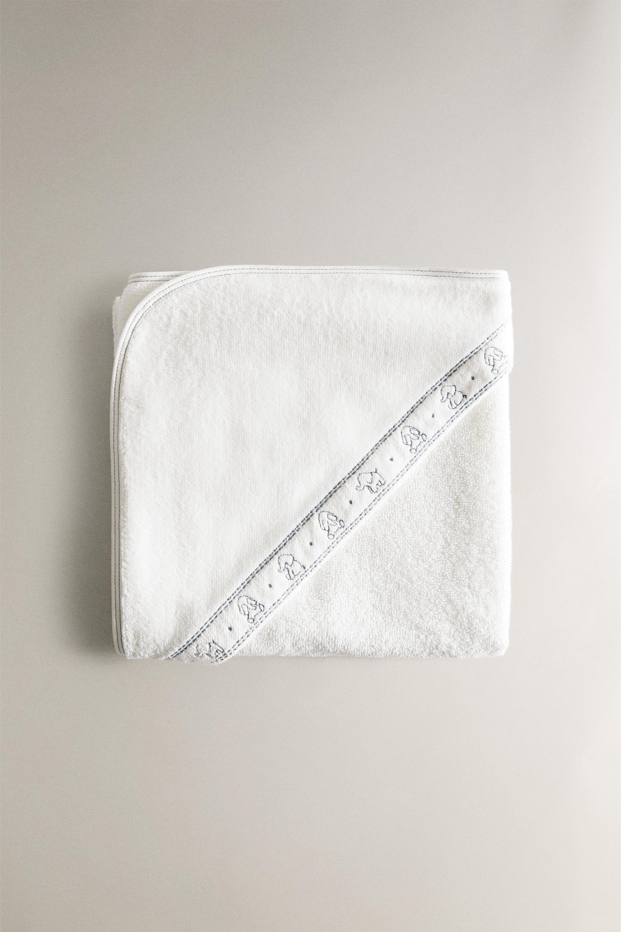 HOODED ELEPHANT BABY BATH TOWEL