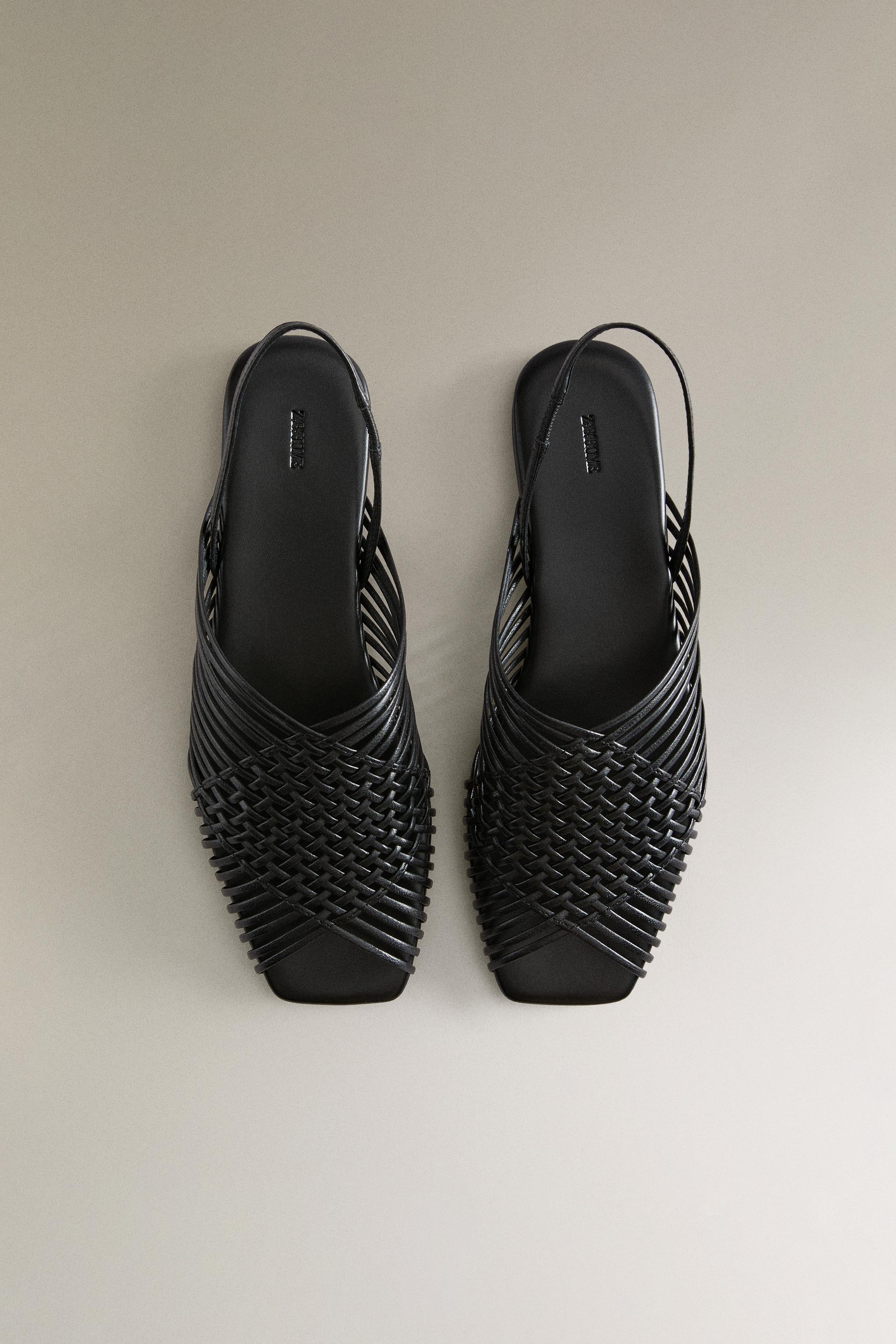 CRISS-CROSS STRAP LEATHER SANDALS