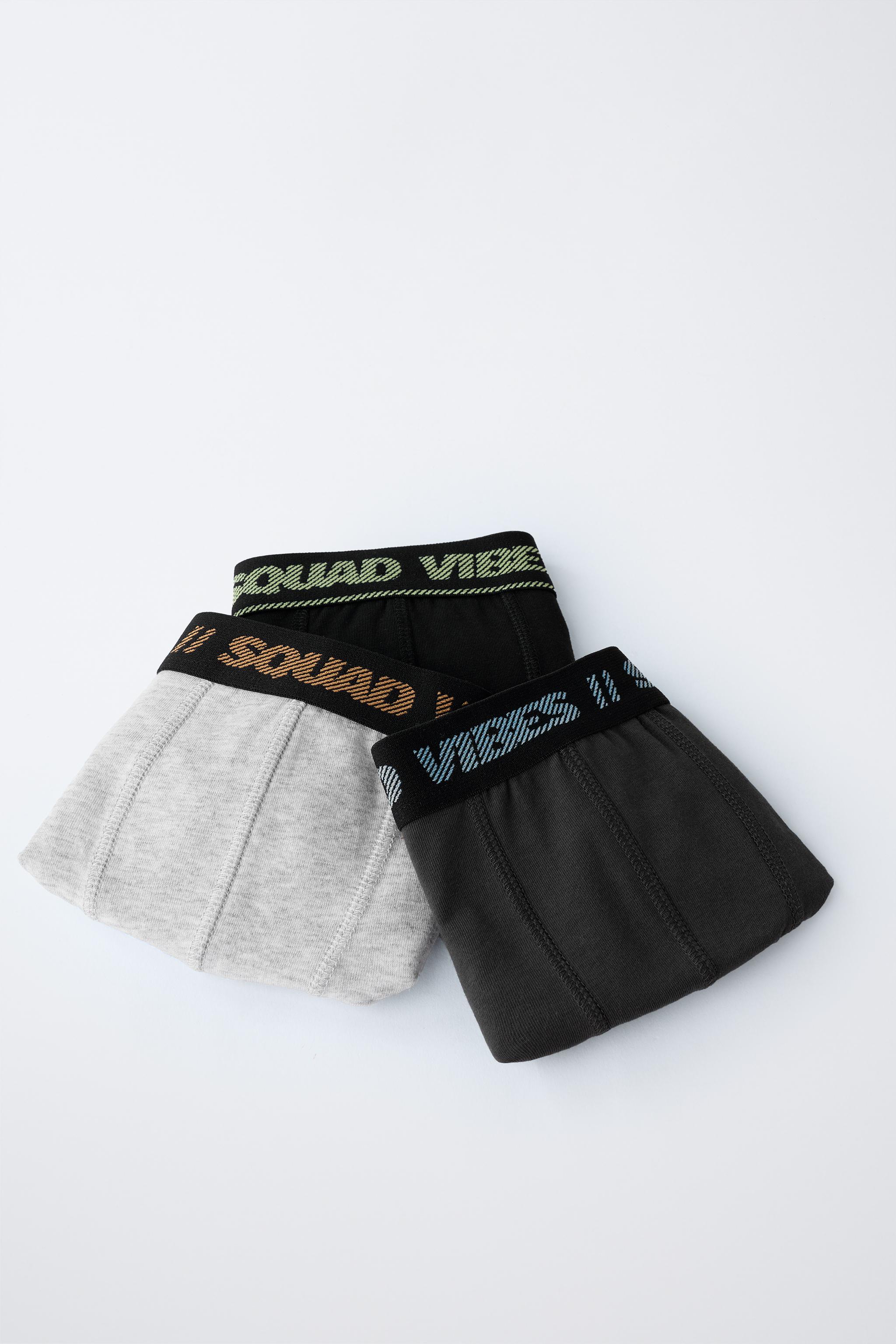 AGES 6-14/ THREE-PACK OF TEXT BOXERS