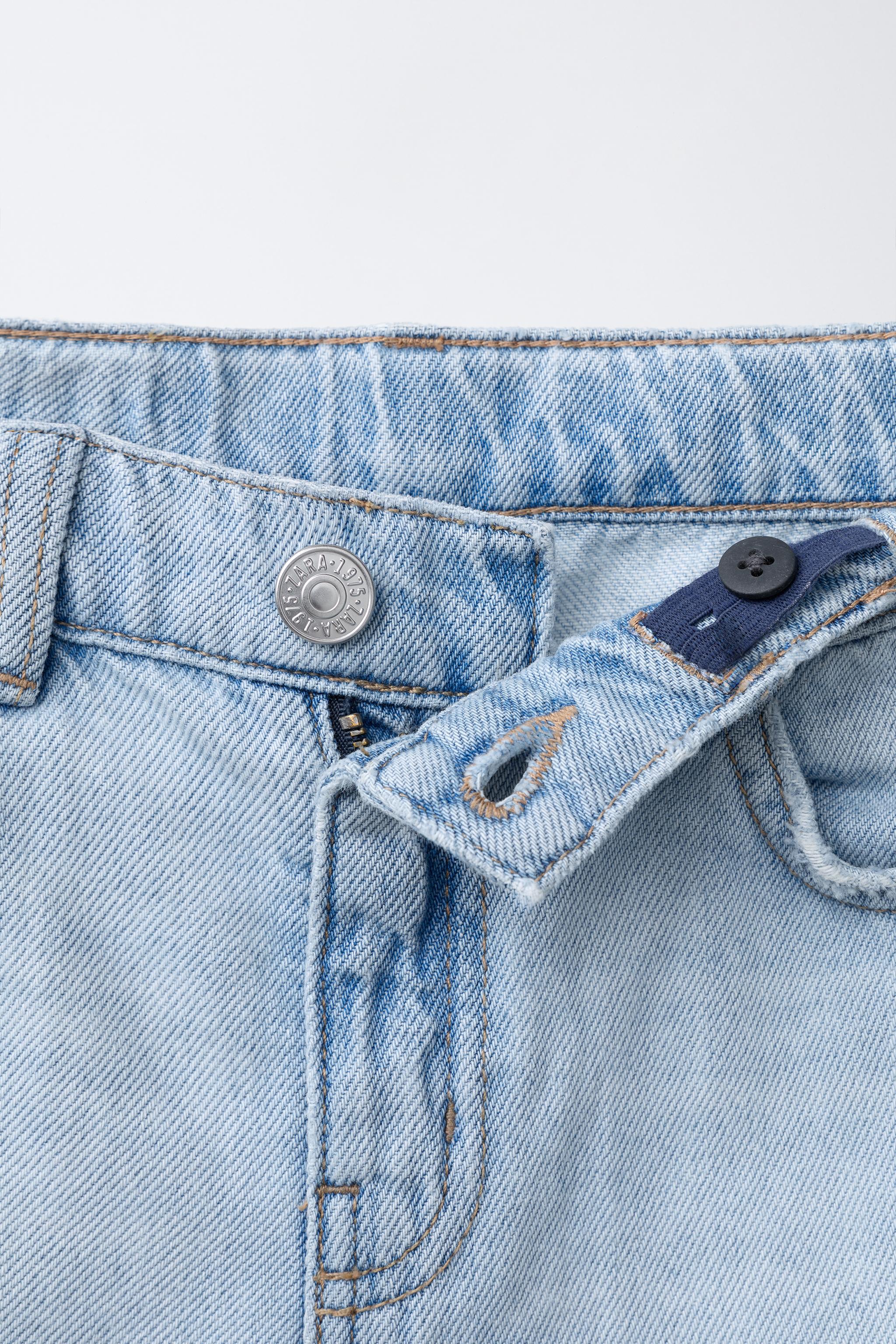 RIPPED AND GRAFFITI PRINT STRAIGHT DENIM SHORTS