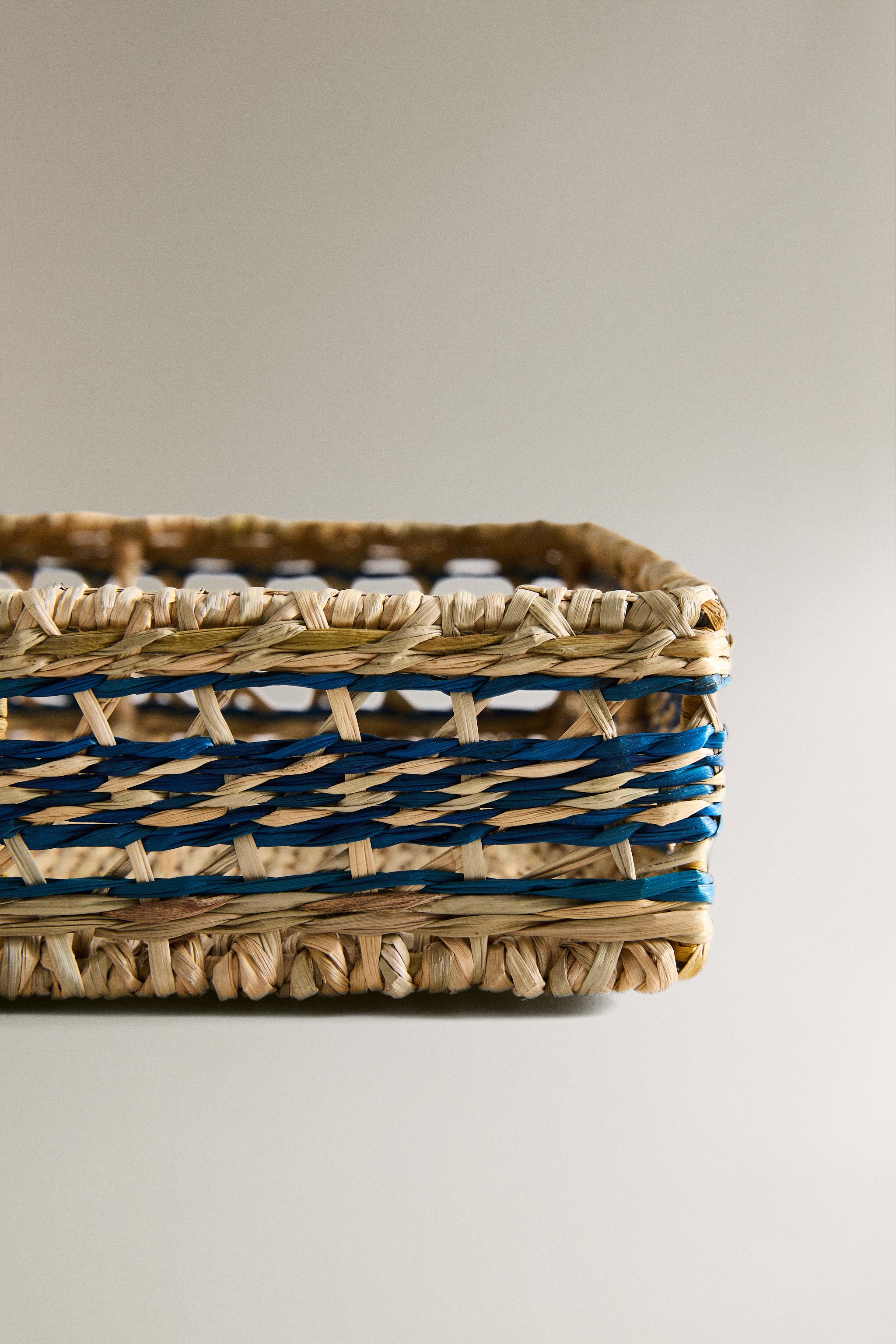 SQUARE SEAGRASS NAPKIN HOLDER