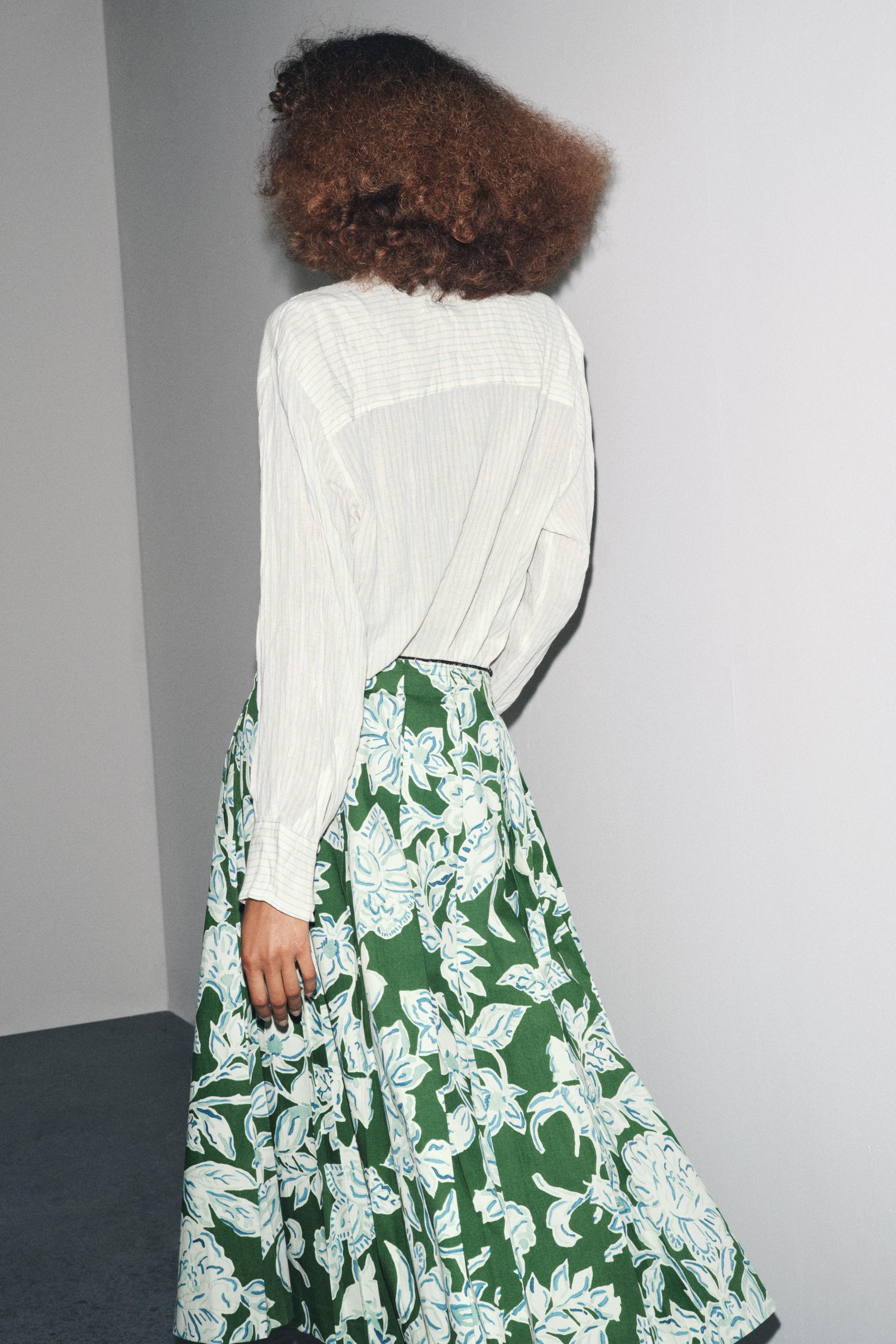PLEATED FLORAL SKIRT ZW COLLECTION