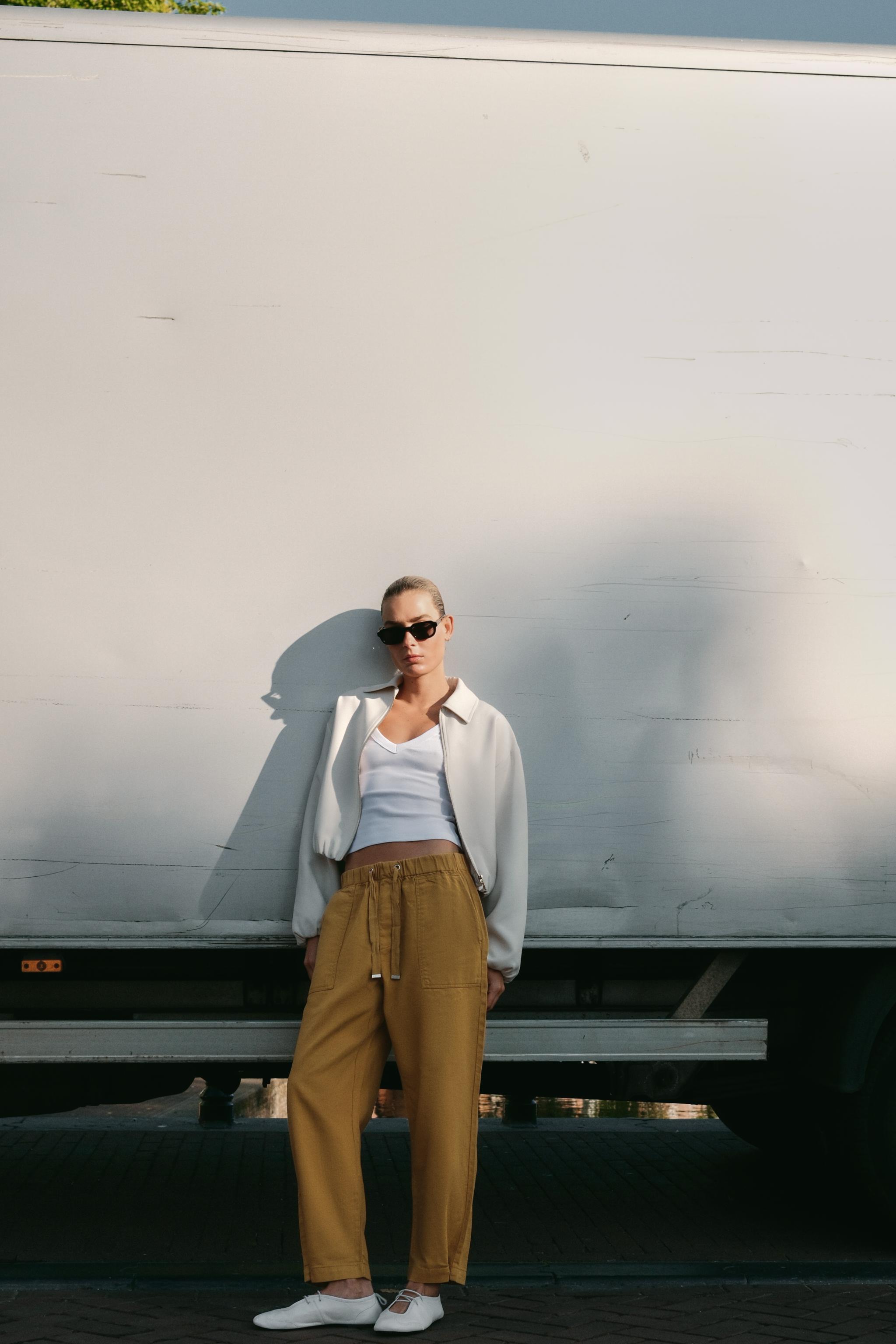 LEATHER TOPSTITCHED BALLET FLATS