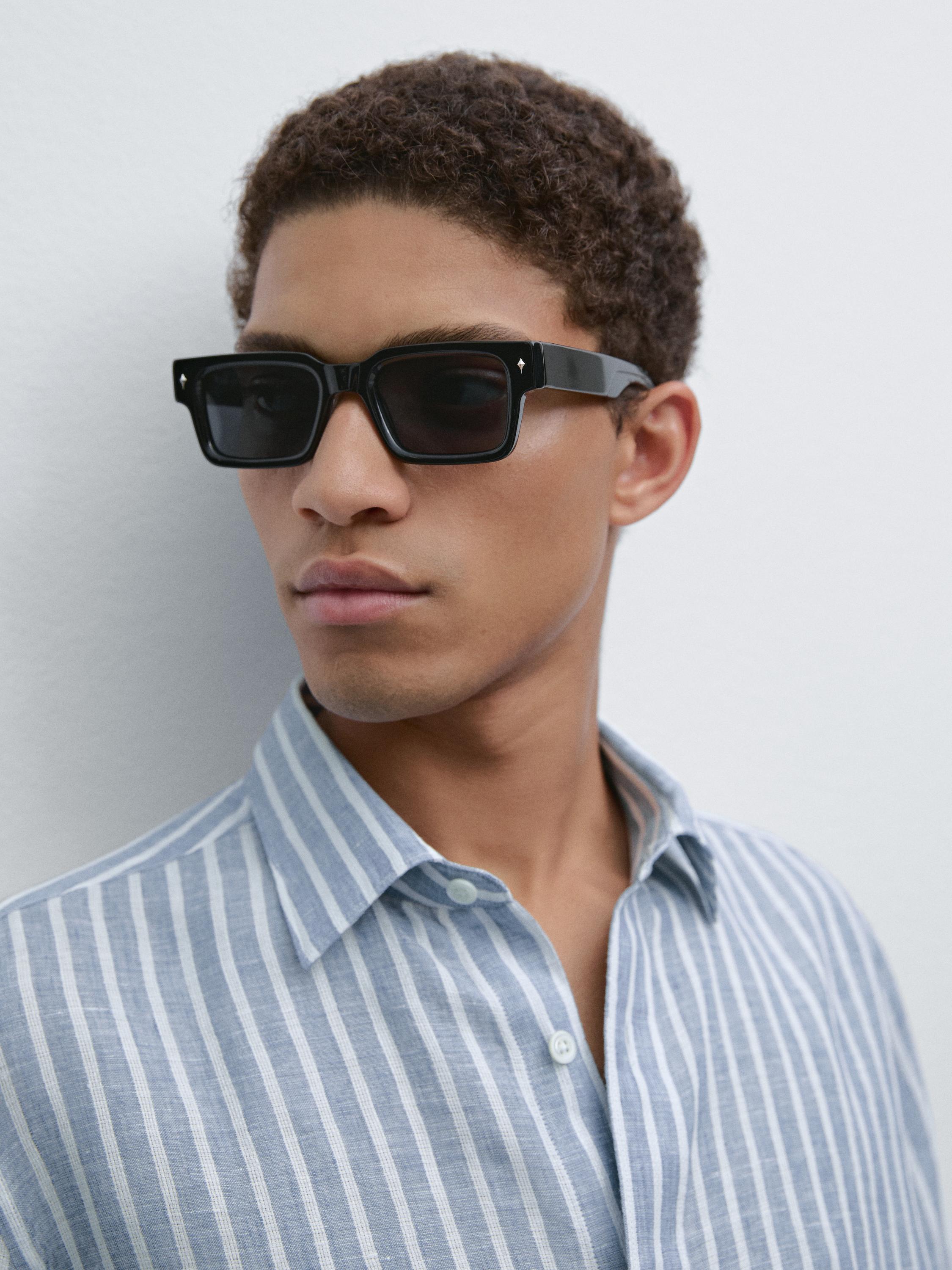 Regular fit striped shirt