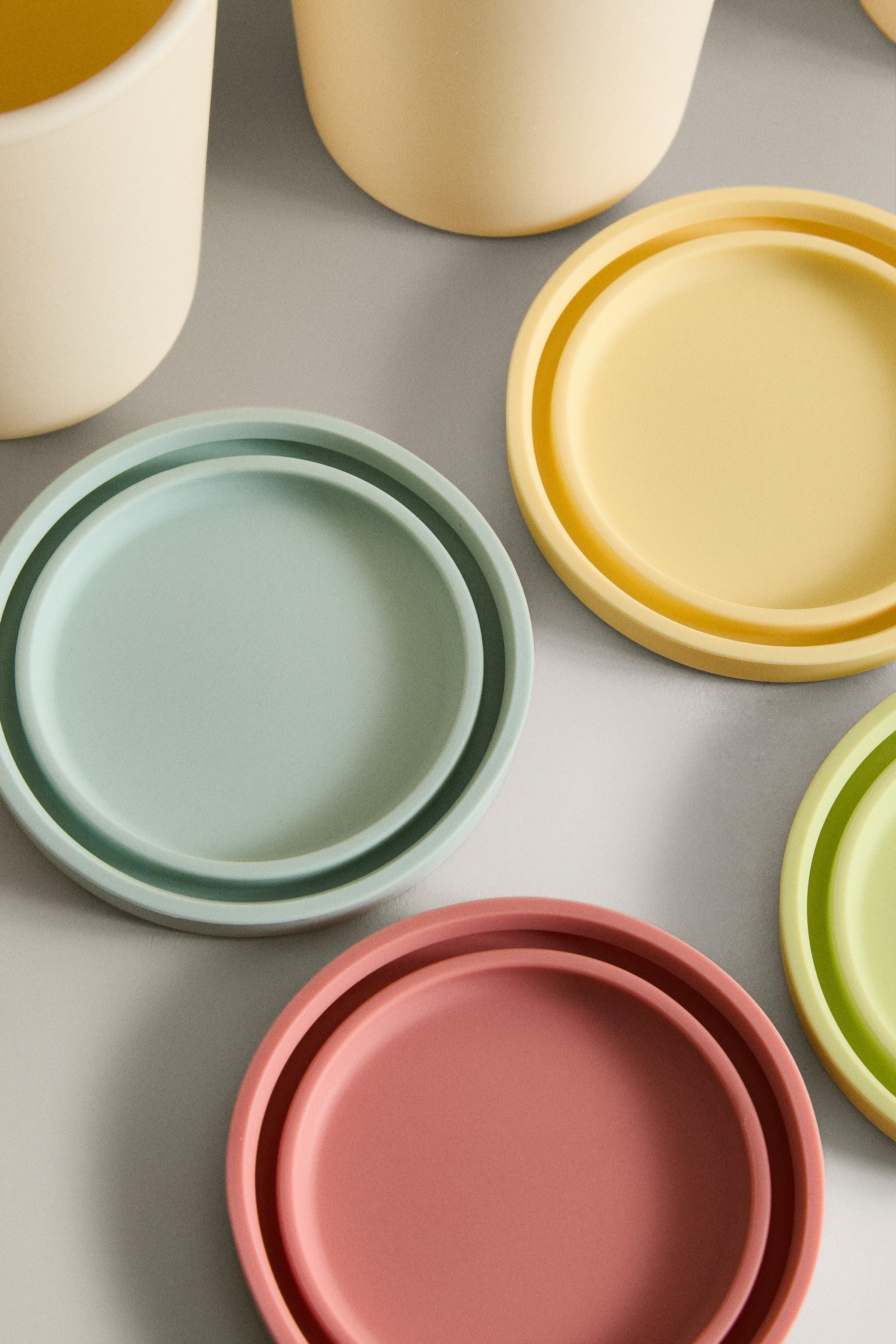 SET OF SILICONE ICE CREAM CONTAINERS (SET OF 4)