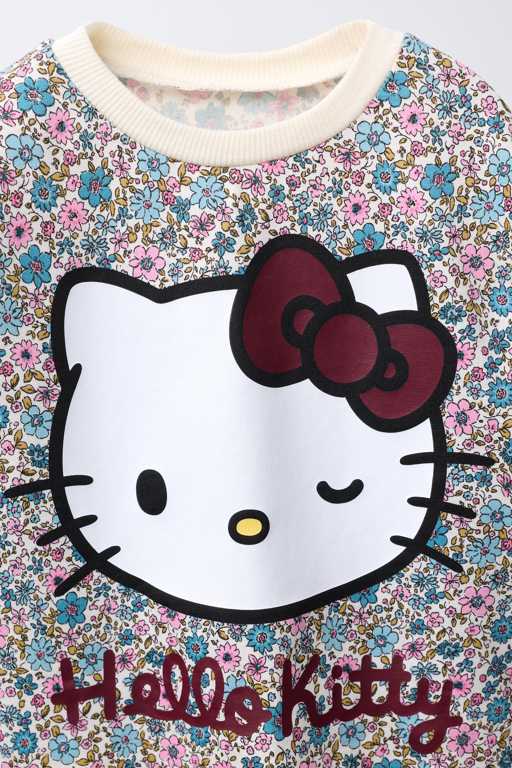 HELLO KITTY © SANRIO FLORAL T-SHIRT