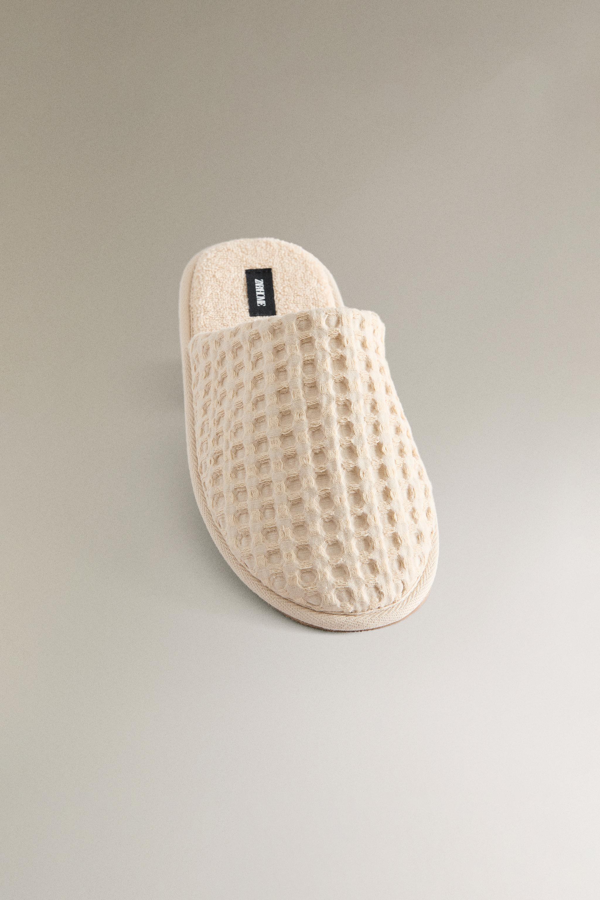 WAFFLE-KNIT SLIPPERS