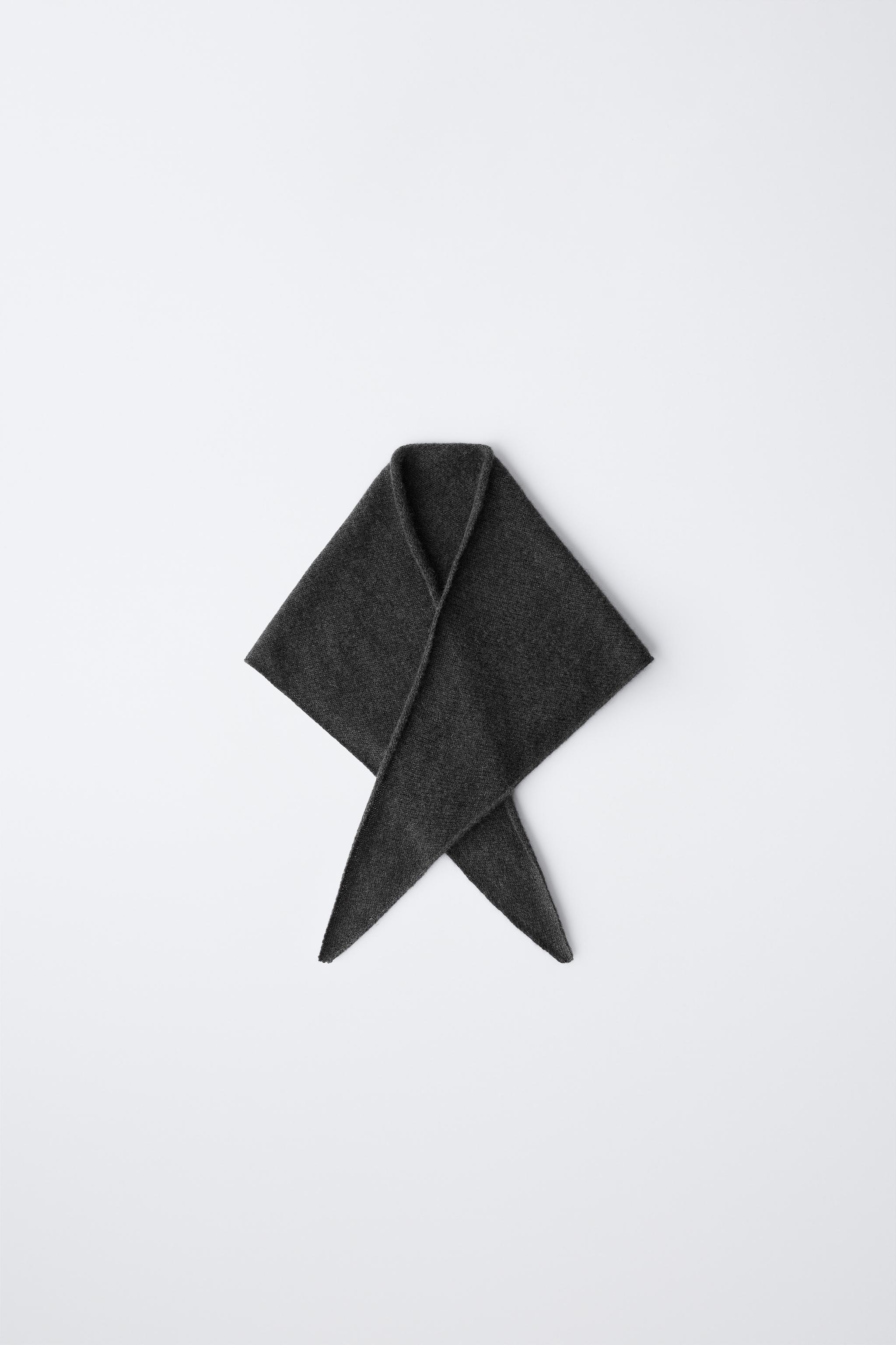 TRIANGULAR 100% CASHMERE SCARF