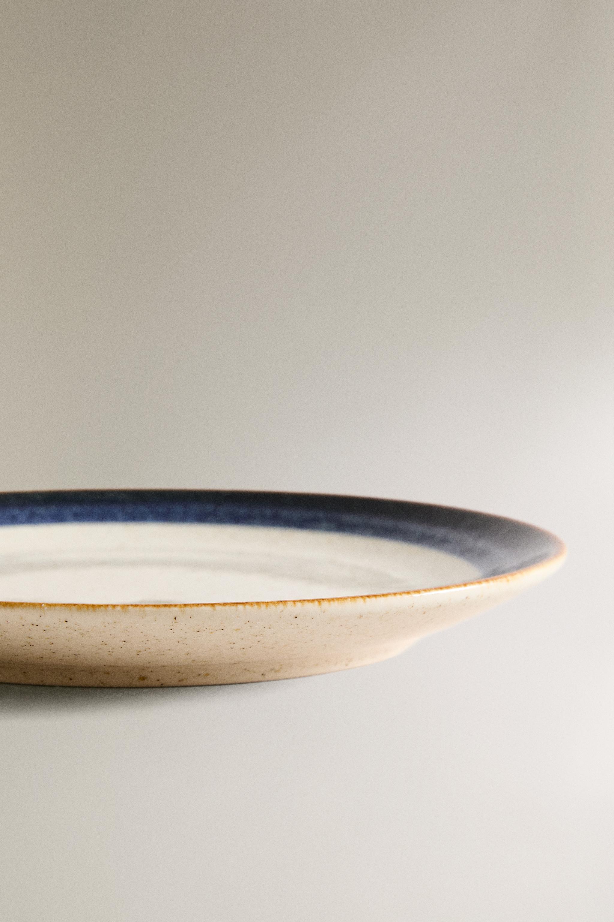 EARTHENWARE DESSERT PLATE WITH DYED RIM