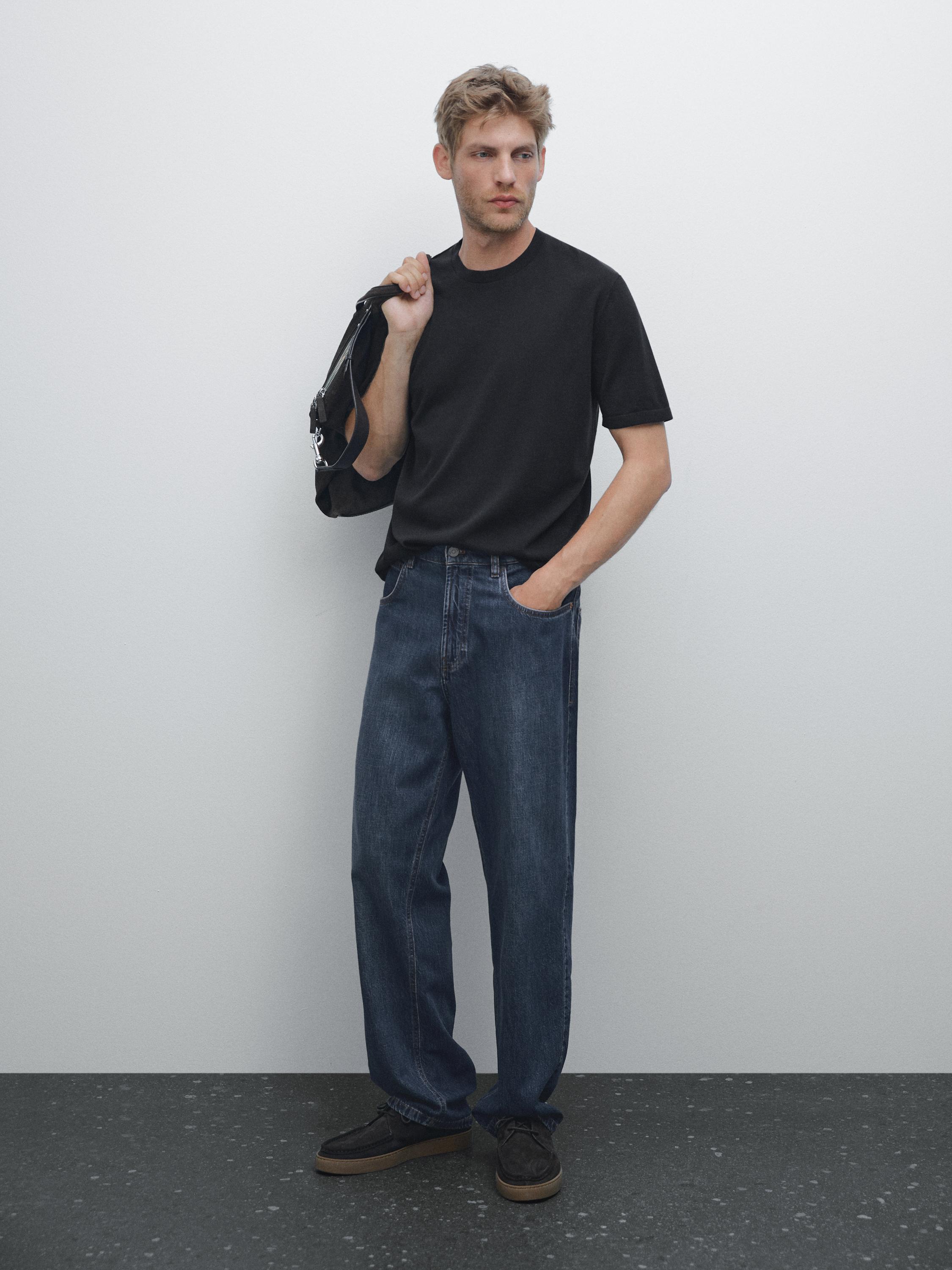 100% cotton knit T-shirt