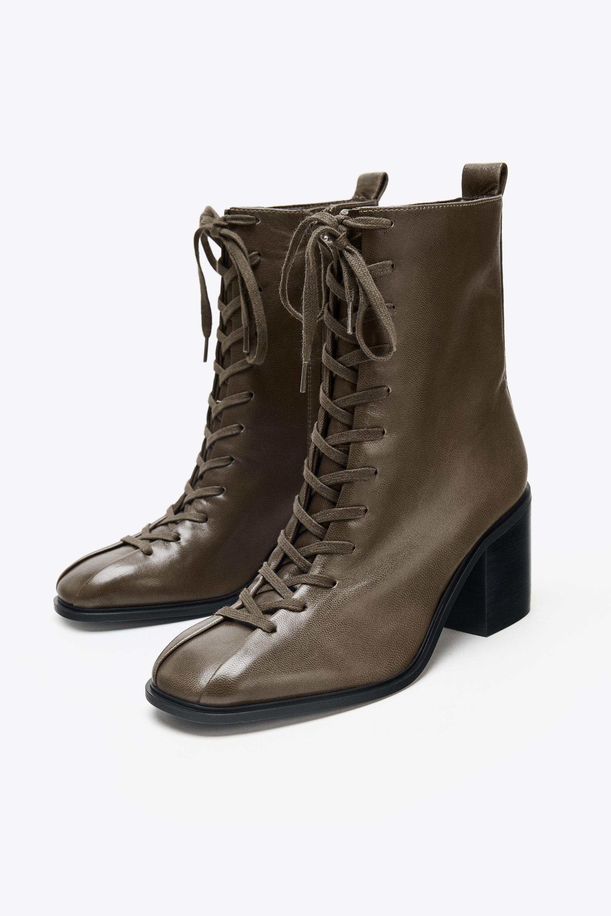LACED LEATHER ANKLE BOOTS