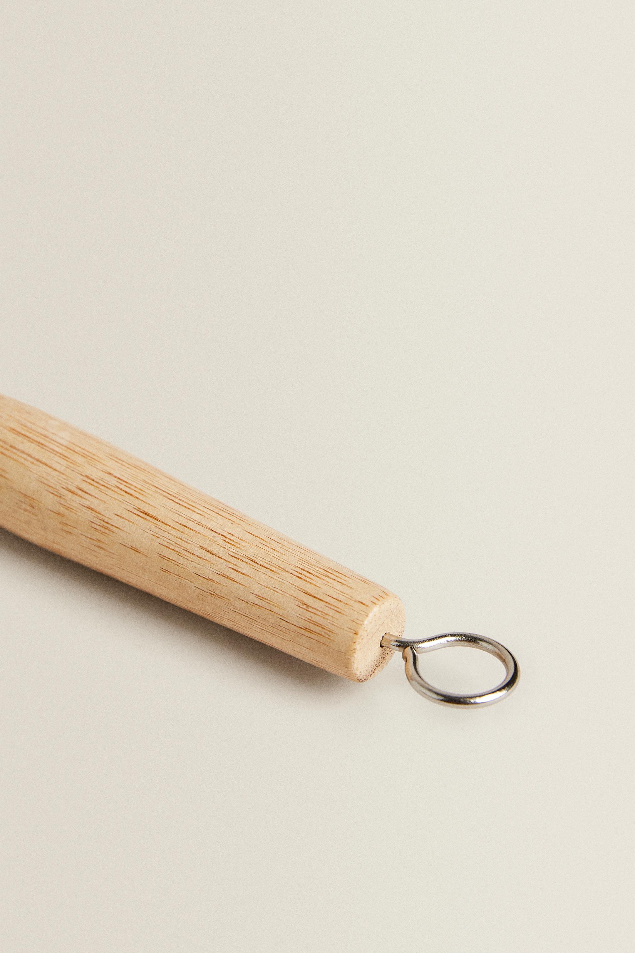 WOODEN TABLEWARE BRUSH