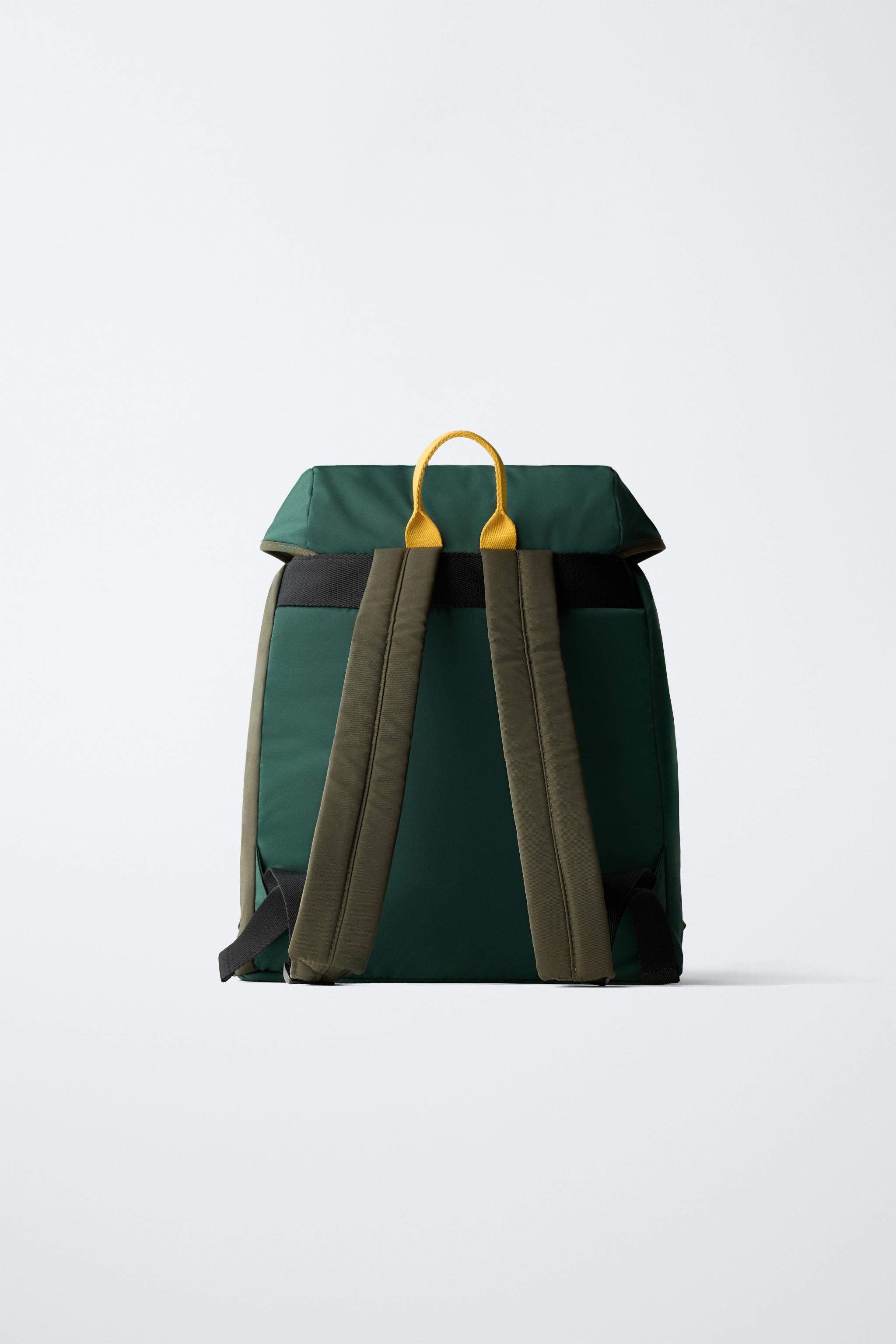 EXPLORER BACKPACK