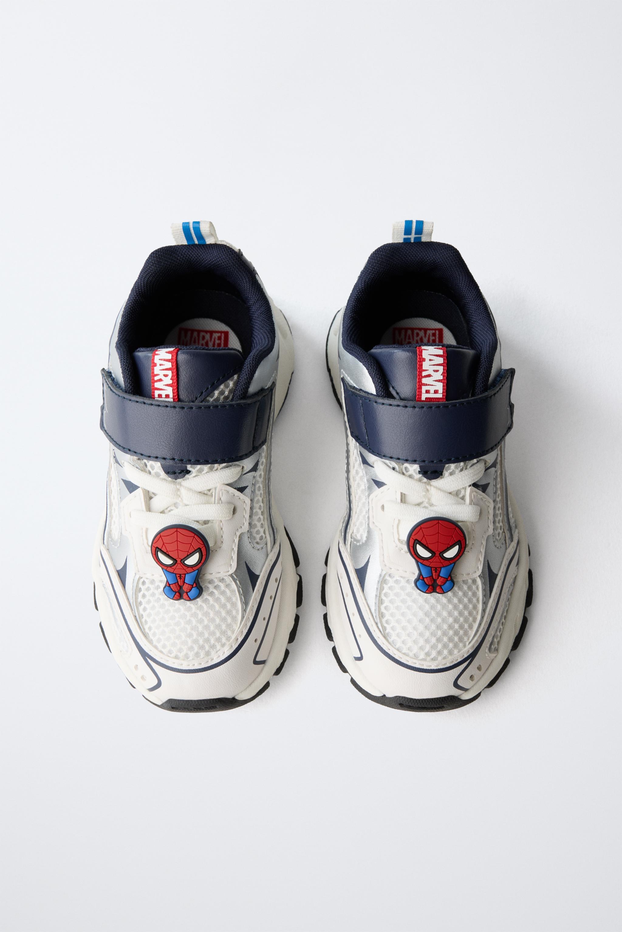 SPIDER-MAN © MARVEL SNEAKERS