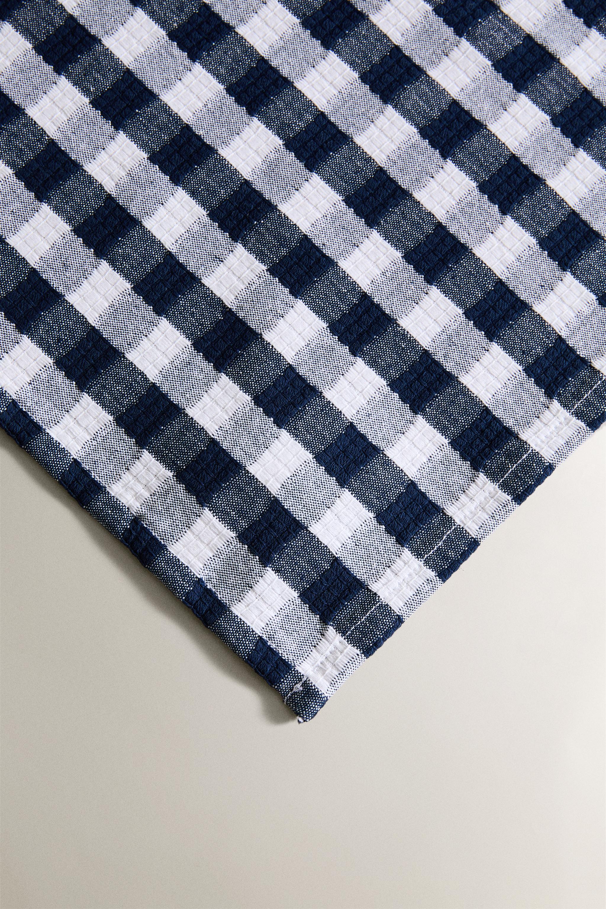 SET OF GINGHAM CHECK NAPKINS (SET OF 2)