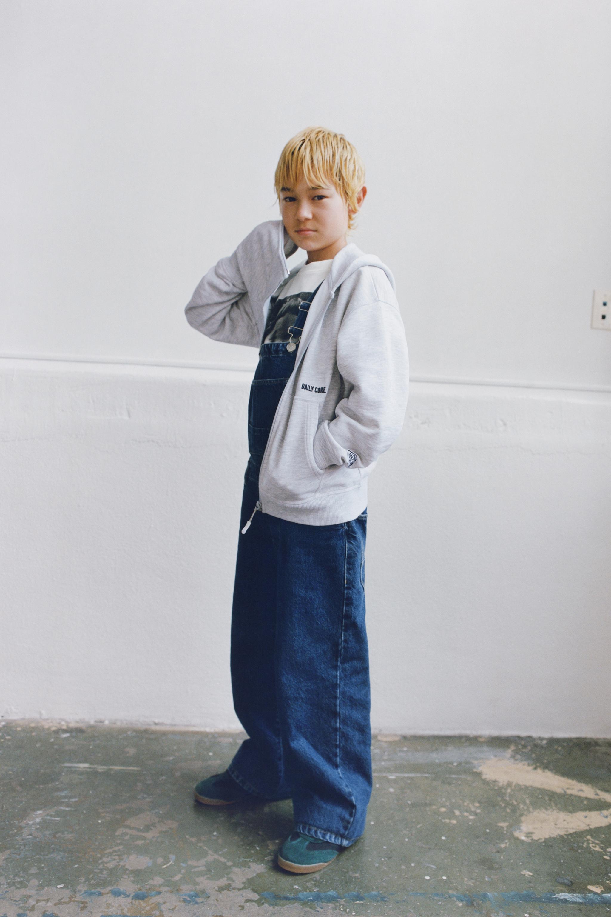 EMBROIDERED TEXT HOODED SWEATSHIRT