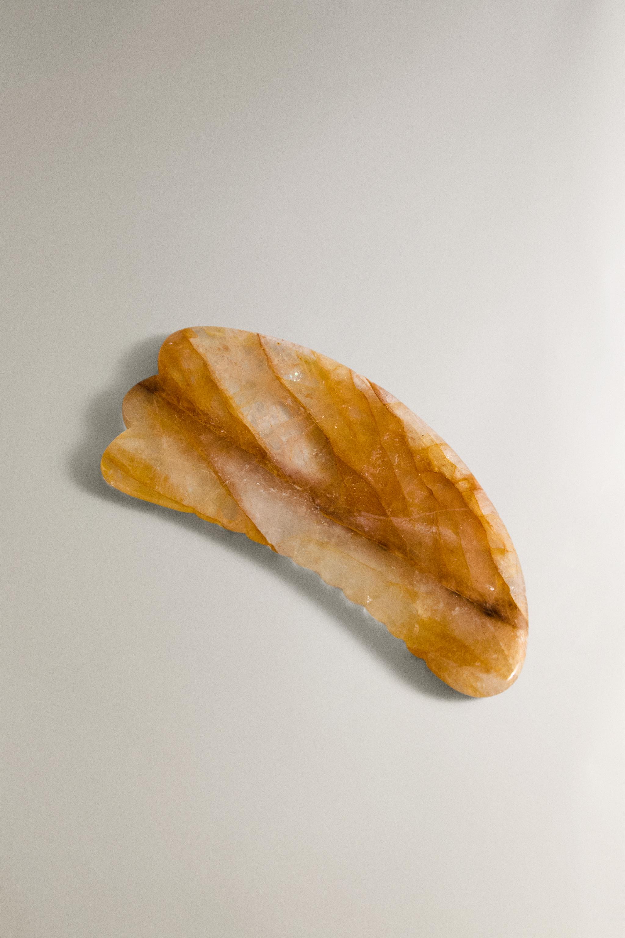 GUA SHA QUARTZ FACE MASSAGER