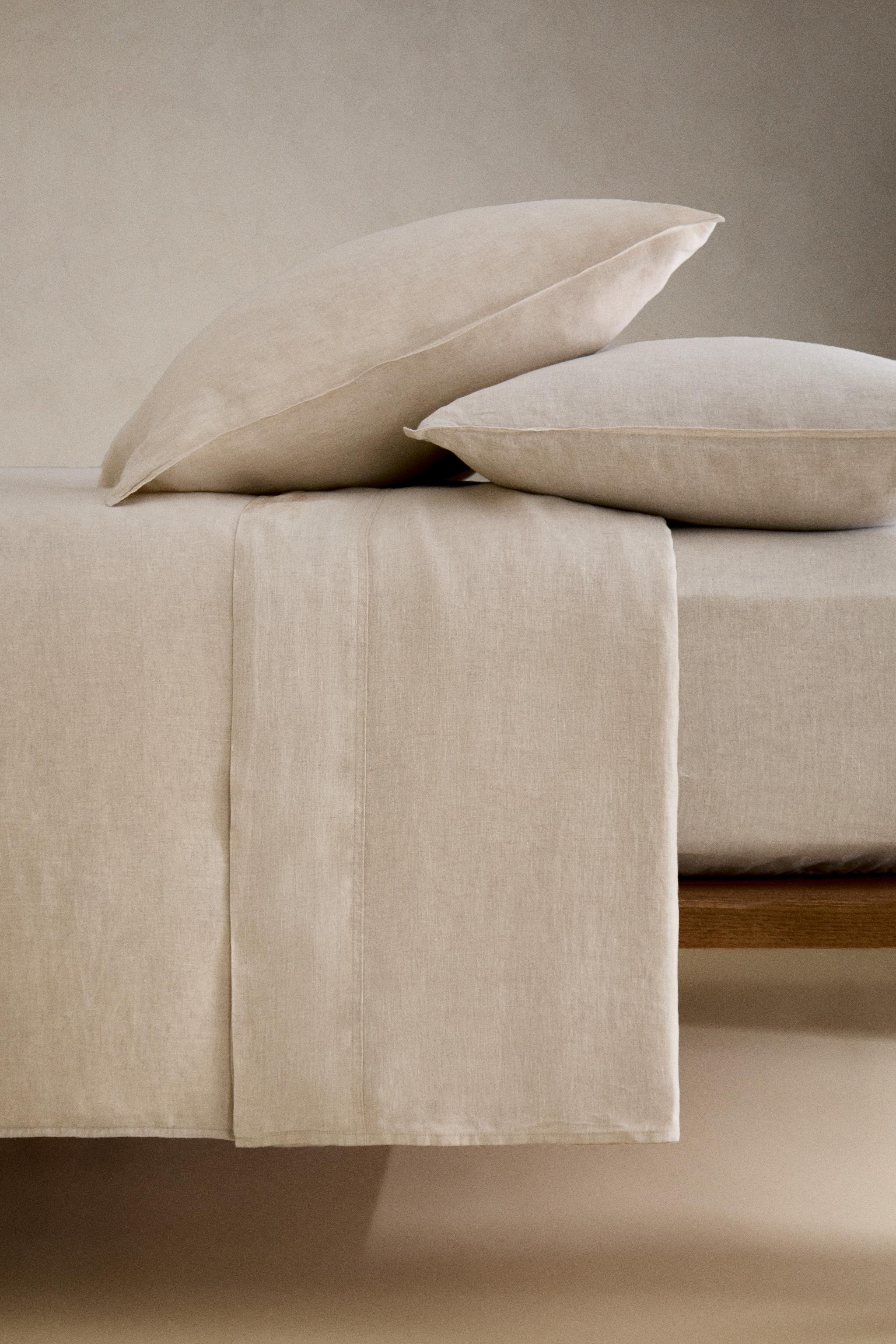 WASHED LINEN DUVET COVER (160 GxM²)