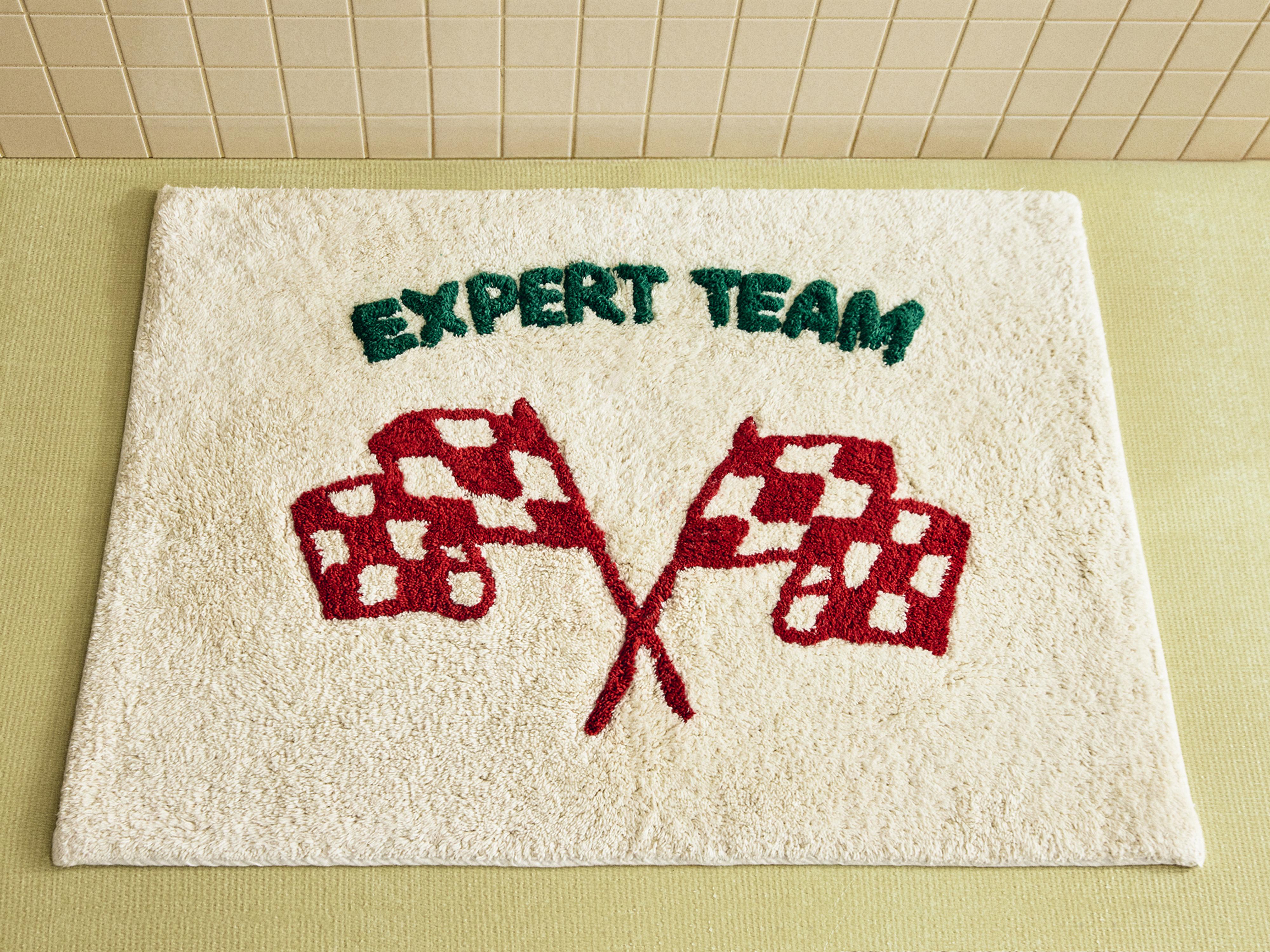 CHILDREN'S DOG BATH MAT