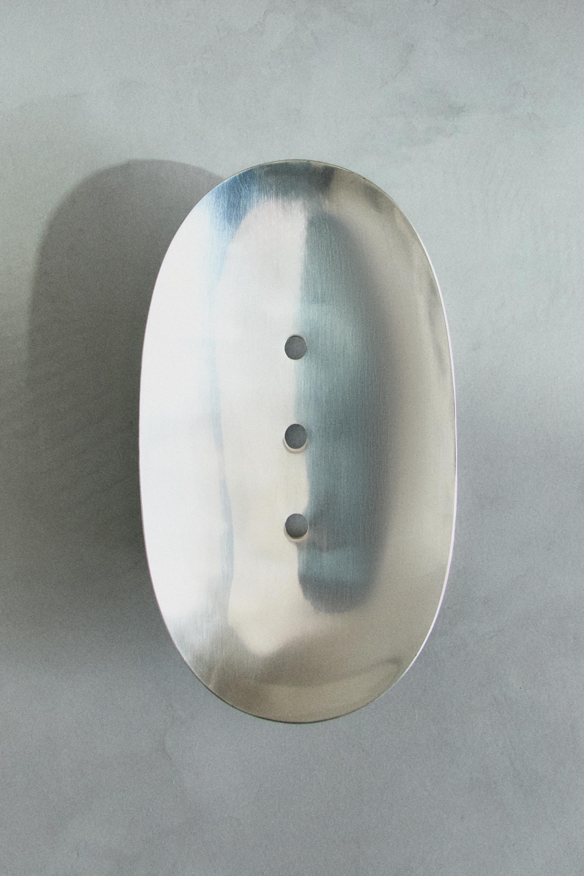 METAL BATHROOM SOAP DISH