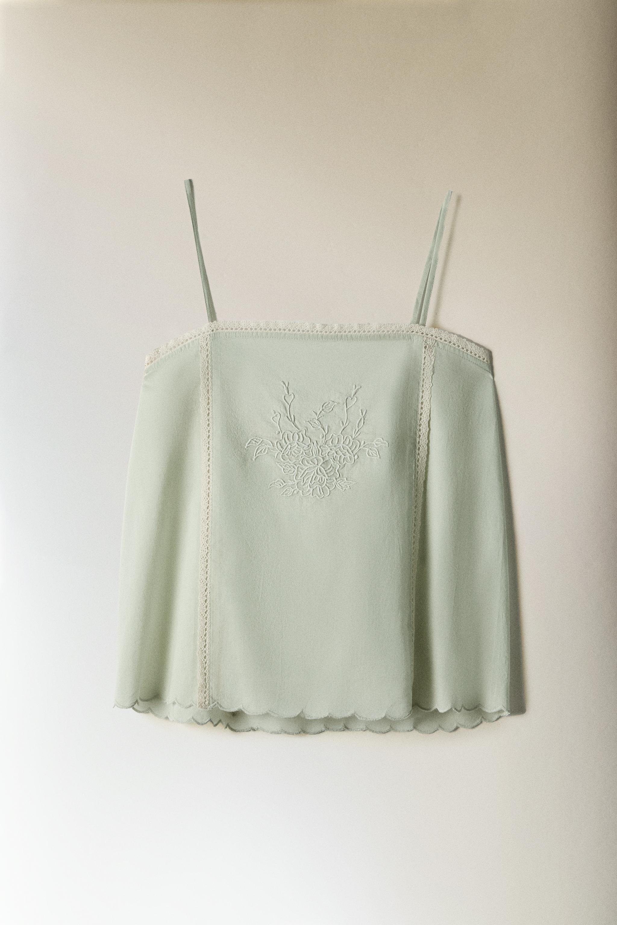 COTTON TOP WITH EMBROIDERY
