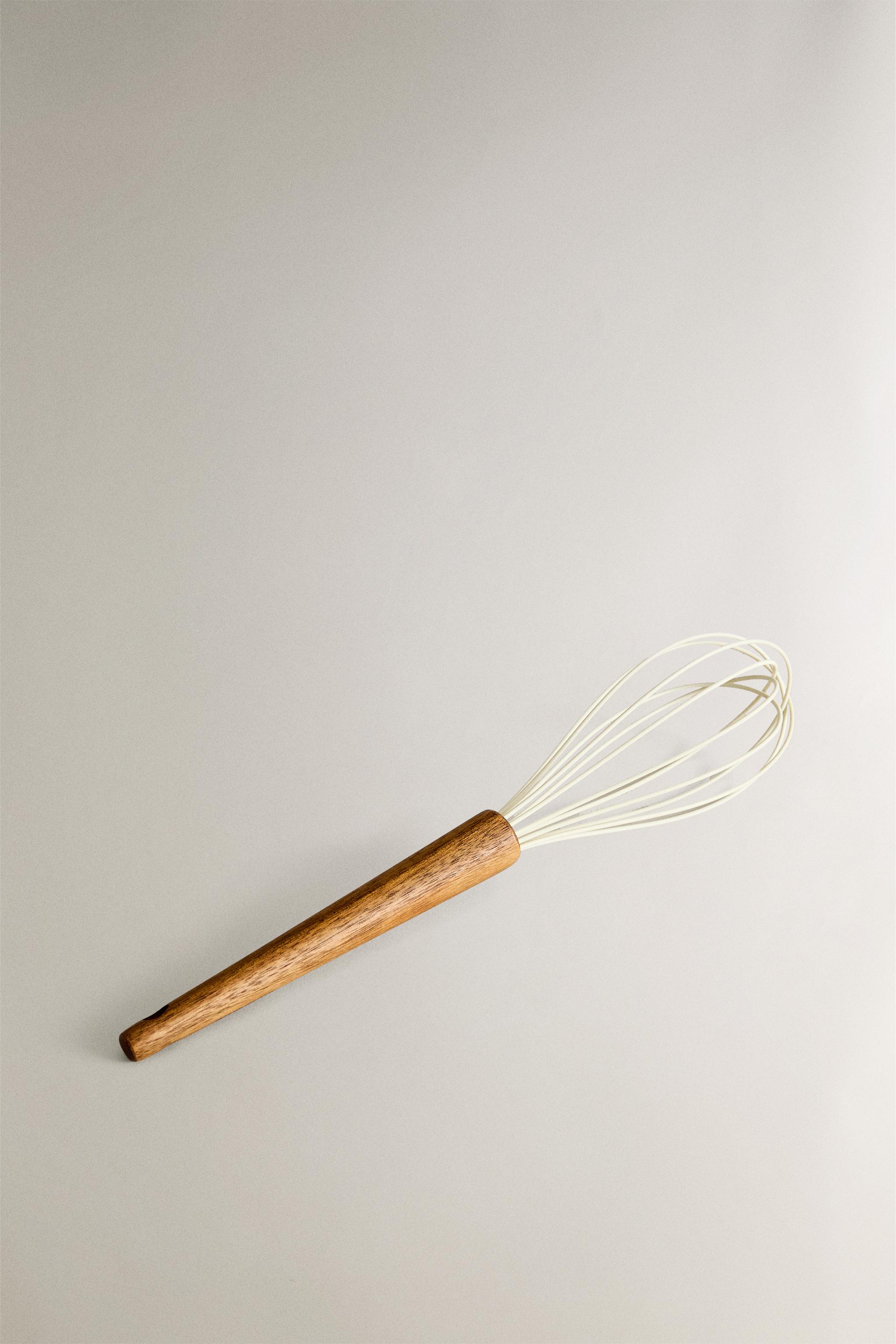 SILICONE AND WOOD WHISK