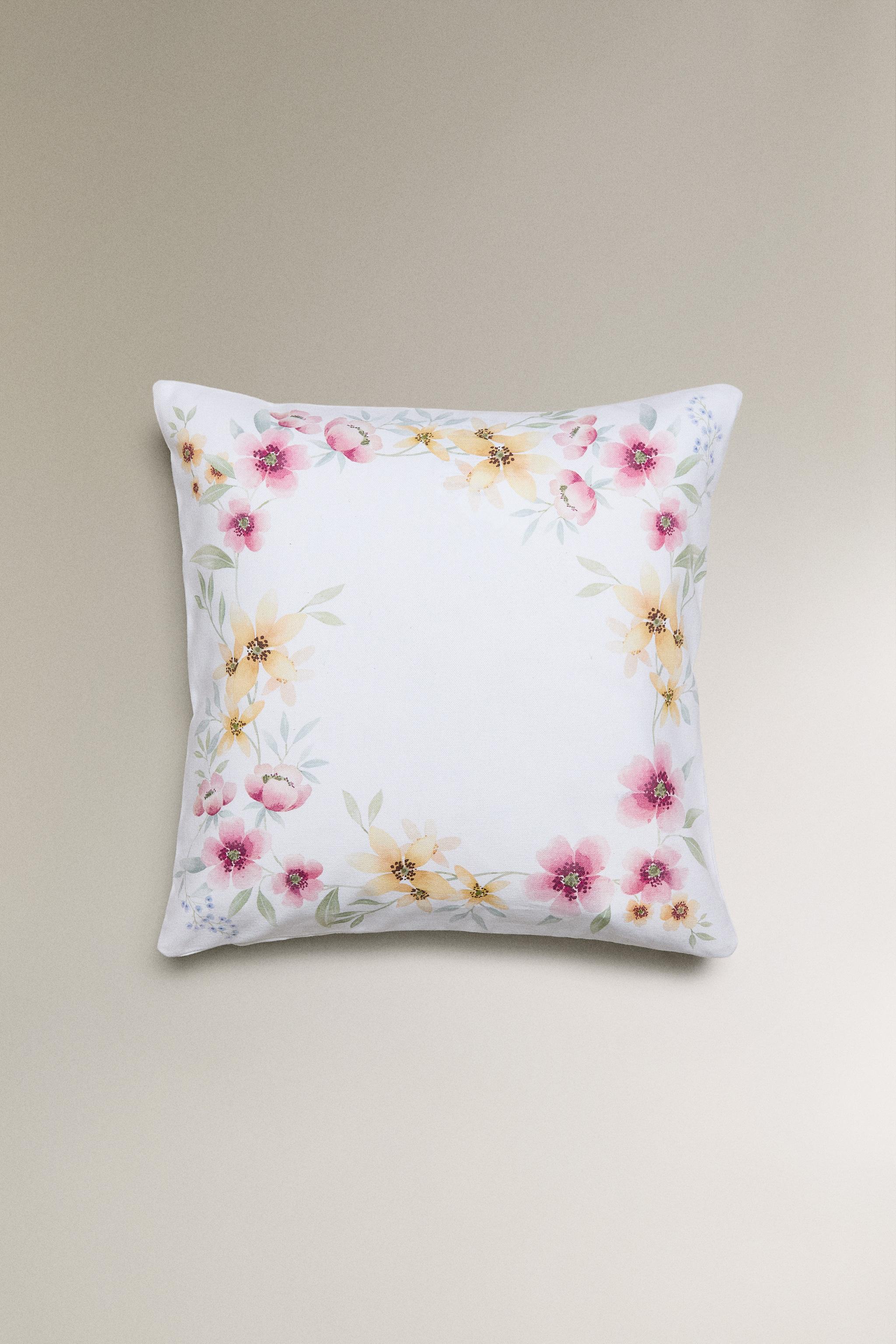 FLORAL PRINT THROW PILLOW COVER