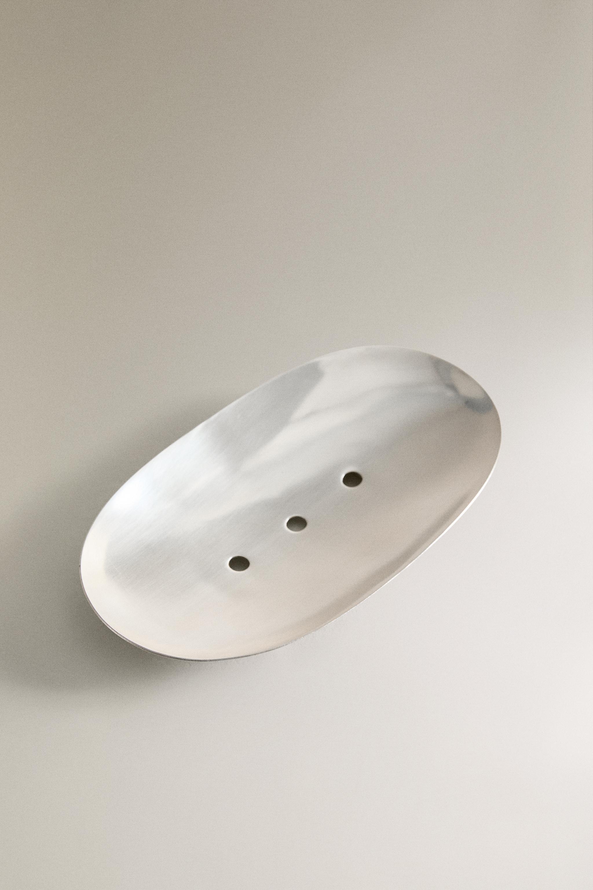 METAL BATHROOM SOAP DISH