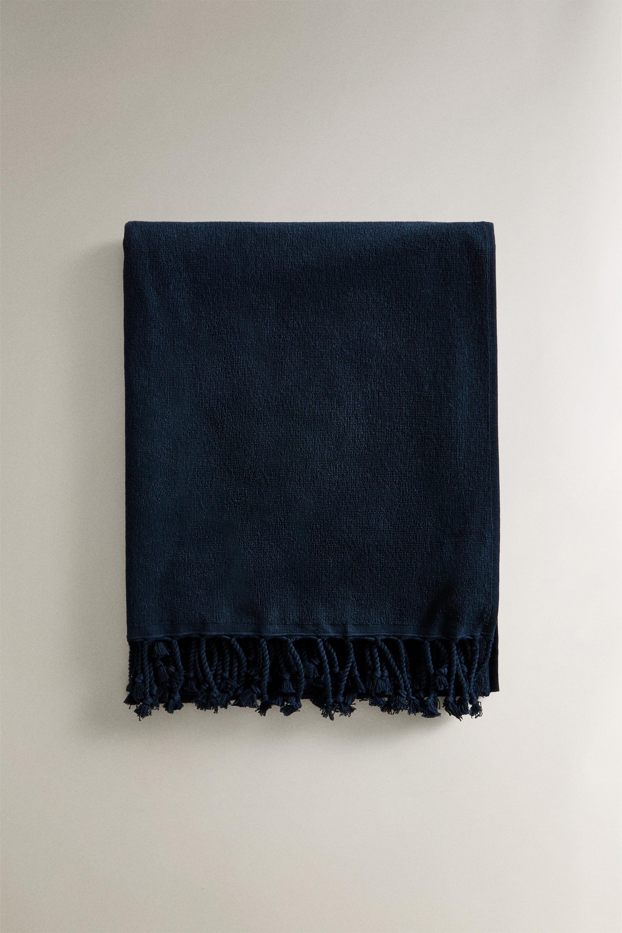 FRINGED COTTON BEACH TOWEL