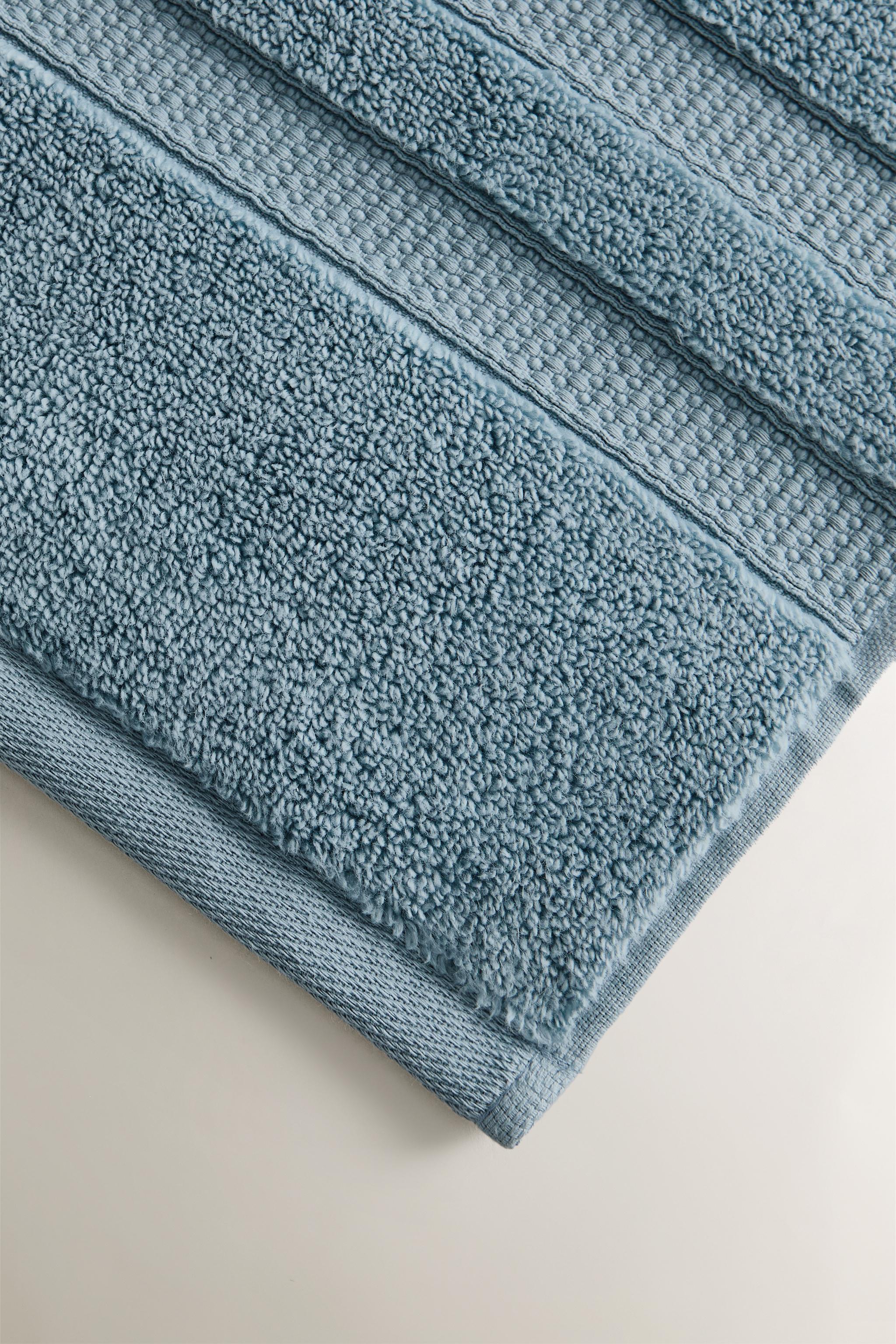 EXTRA SOFT DOUBLE BORDER BATH TOWEL