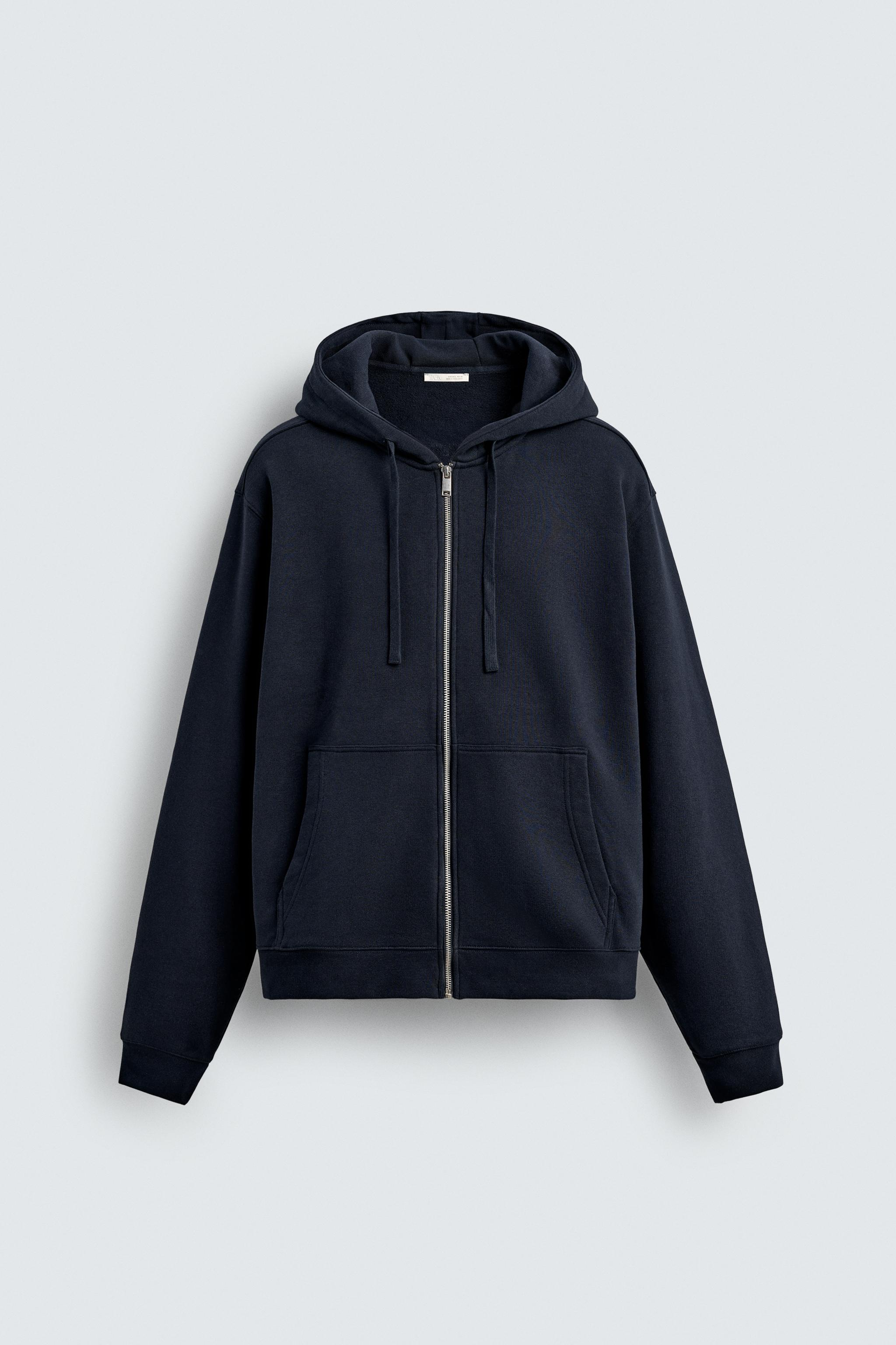 HOODED ZIP-UP SWEATSHIRT