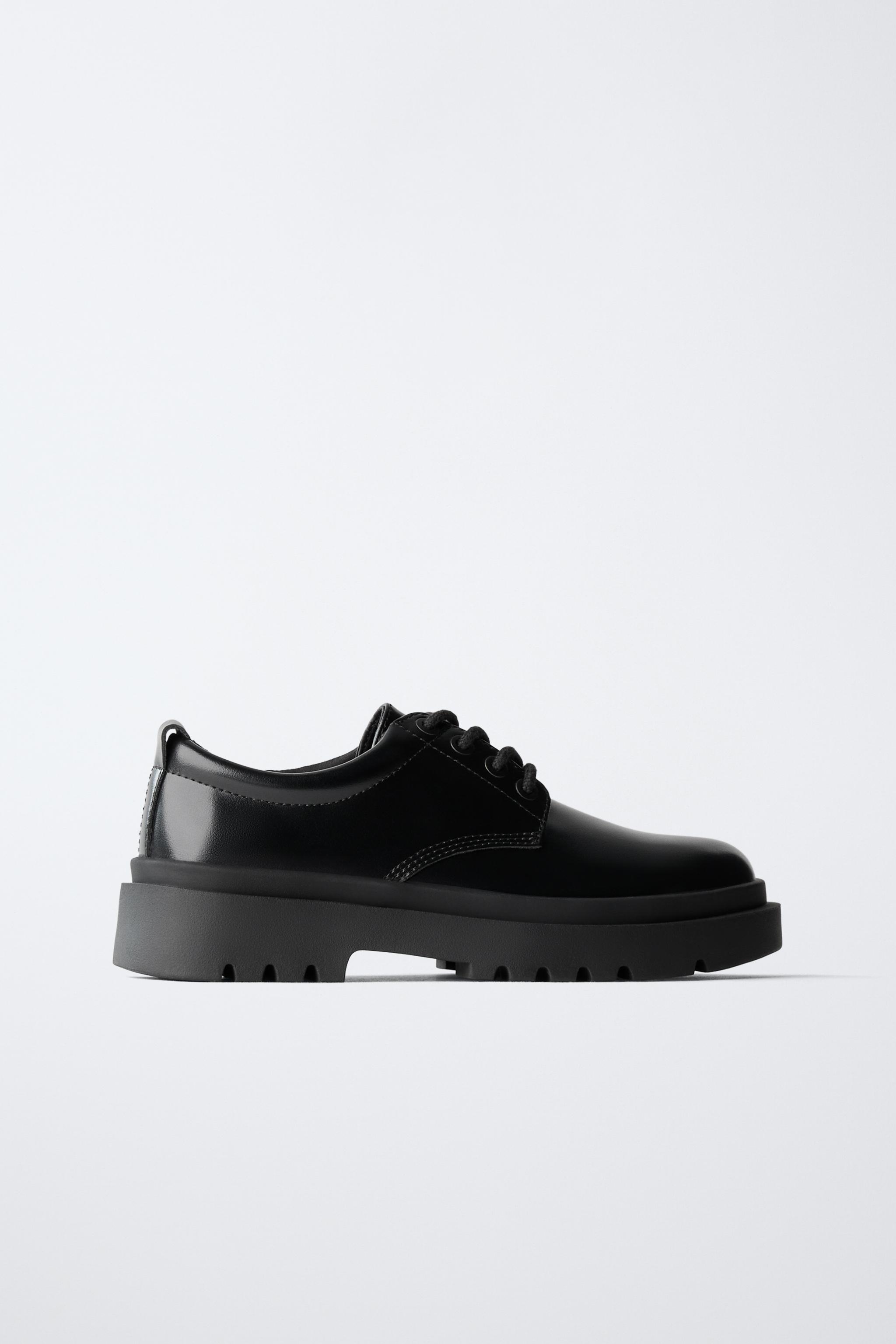 LUG SOLE DERBY SHOES