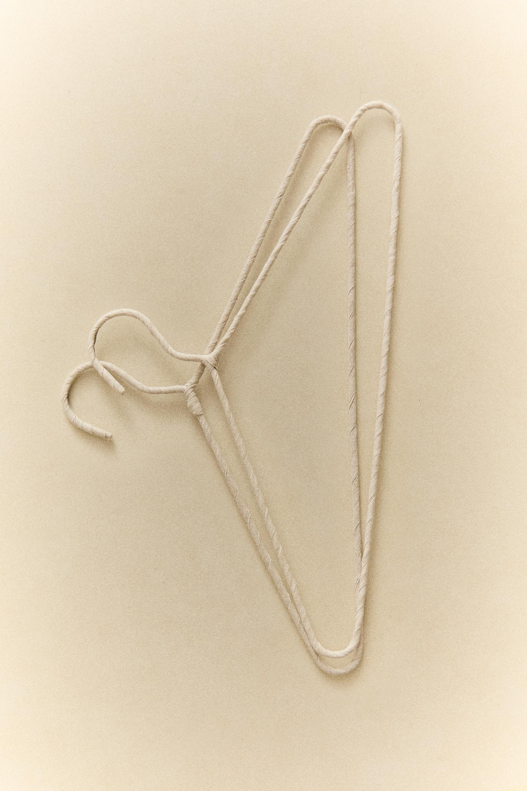 BEIGE COTTON AND LINEN HANGER (PACK OF 4)