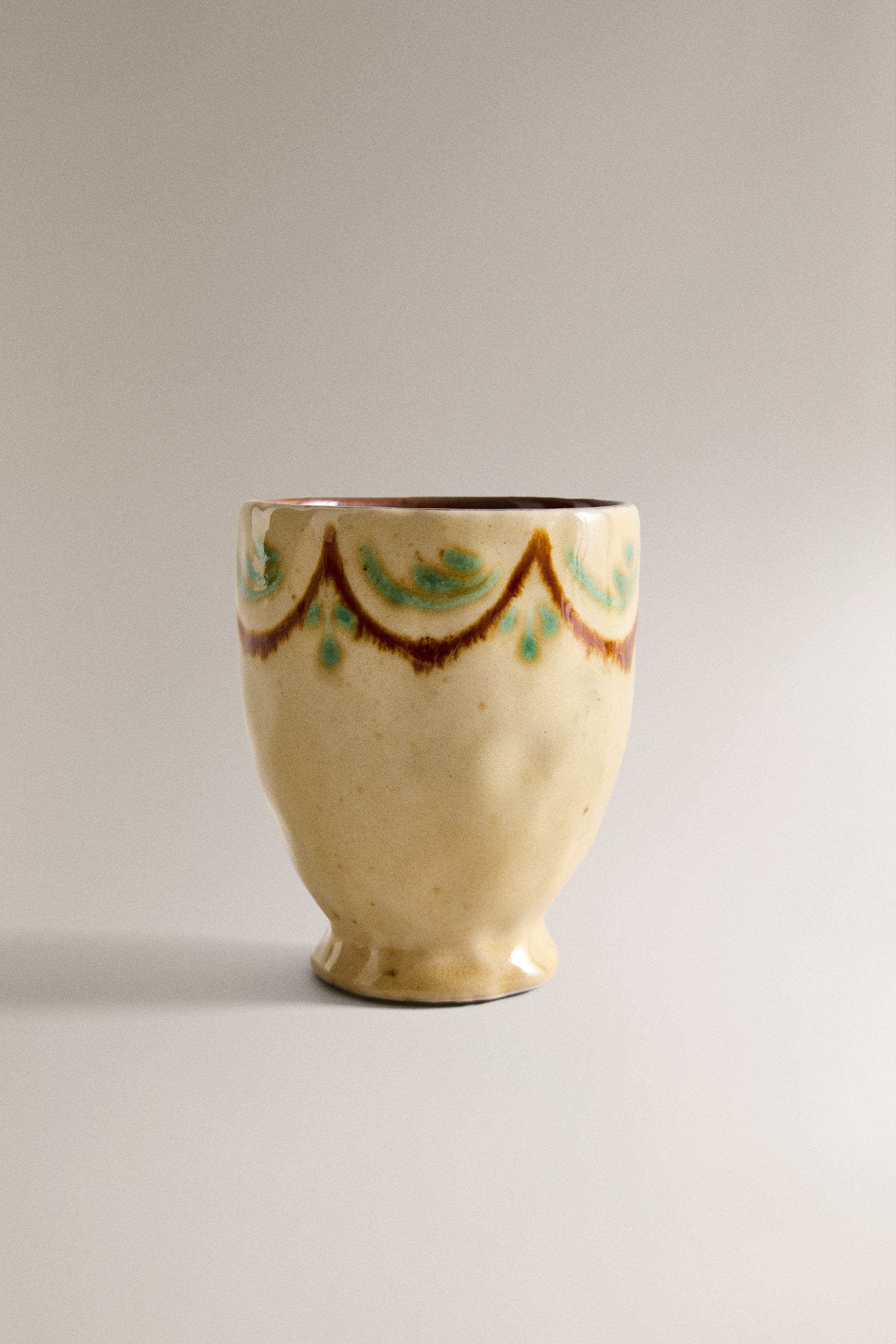 PAINTED CERAMIC TOOTHBRUSH HOLDER