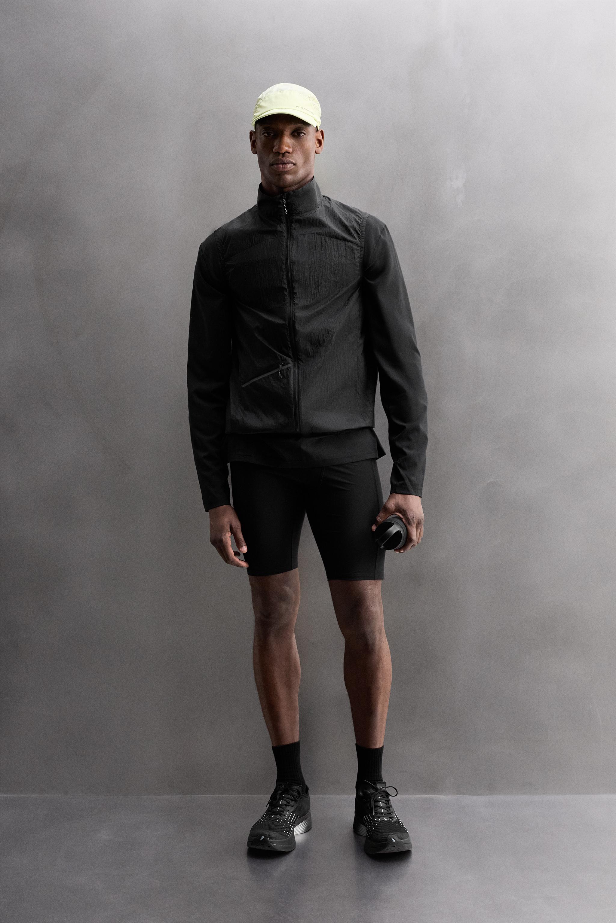 LIGHTWEIGHT TECHNICAL VEST