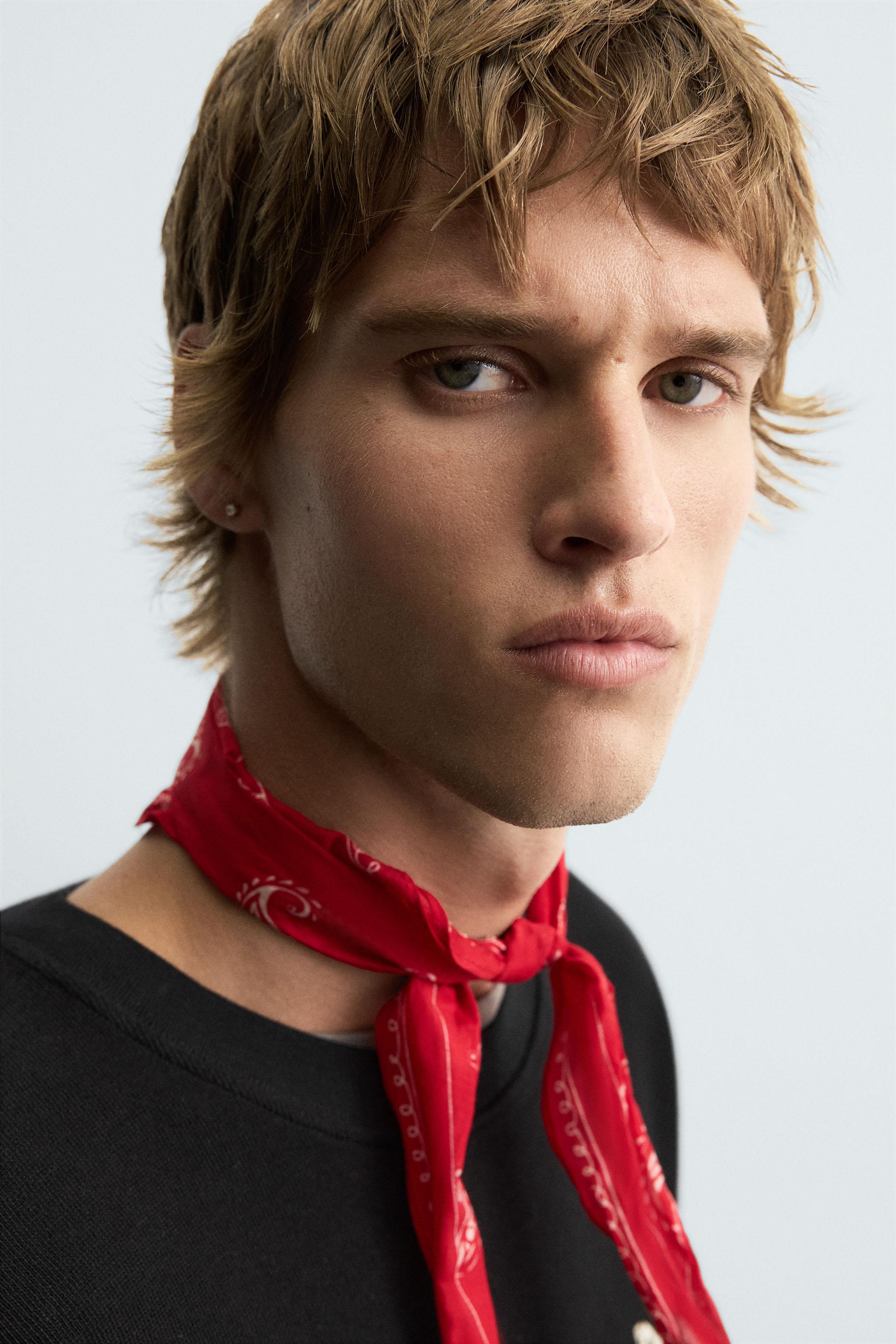 CONTRAST PRINT SWEATSHIRT