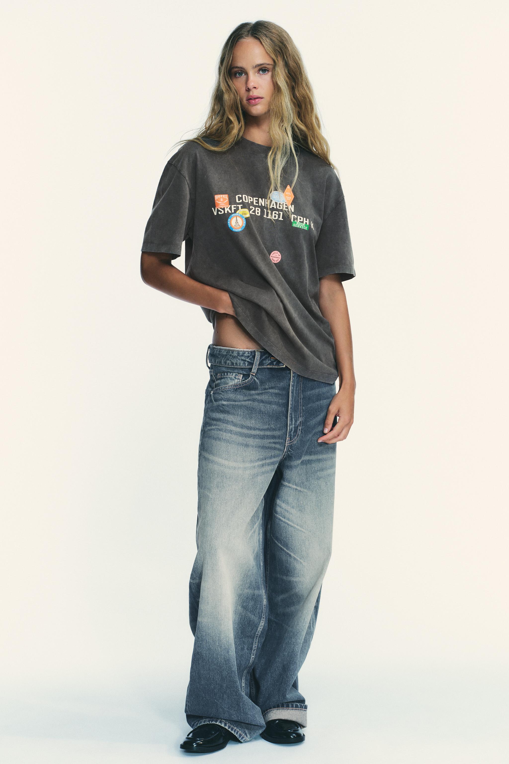 WASHED EFFECT PRINTED PATCH T-SHIRT