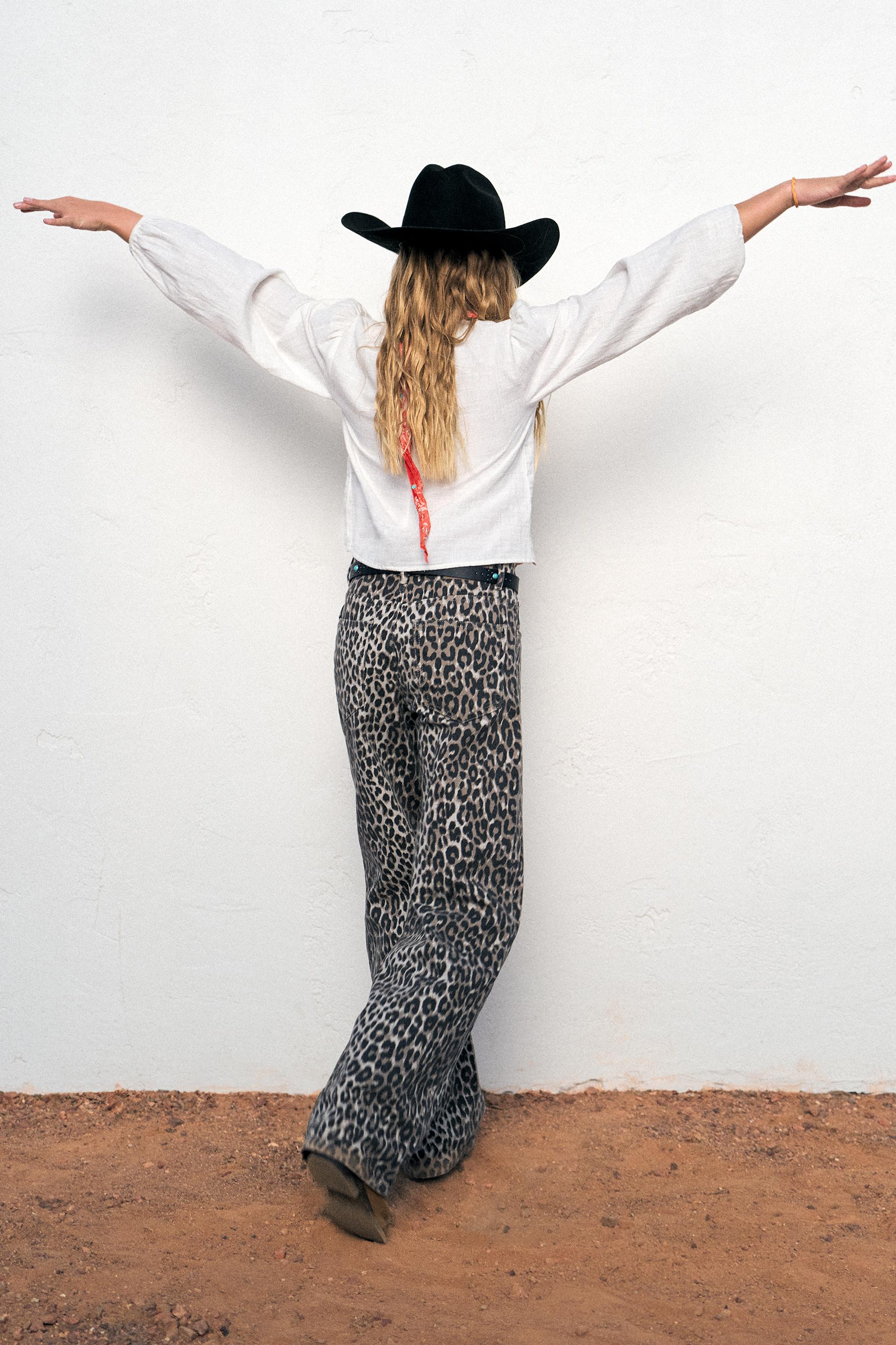 ANIMAL PRINT WIDE LEG DENIM PANTS
