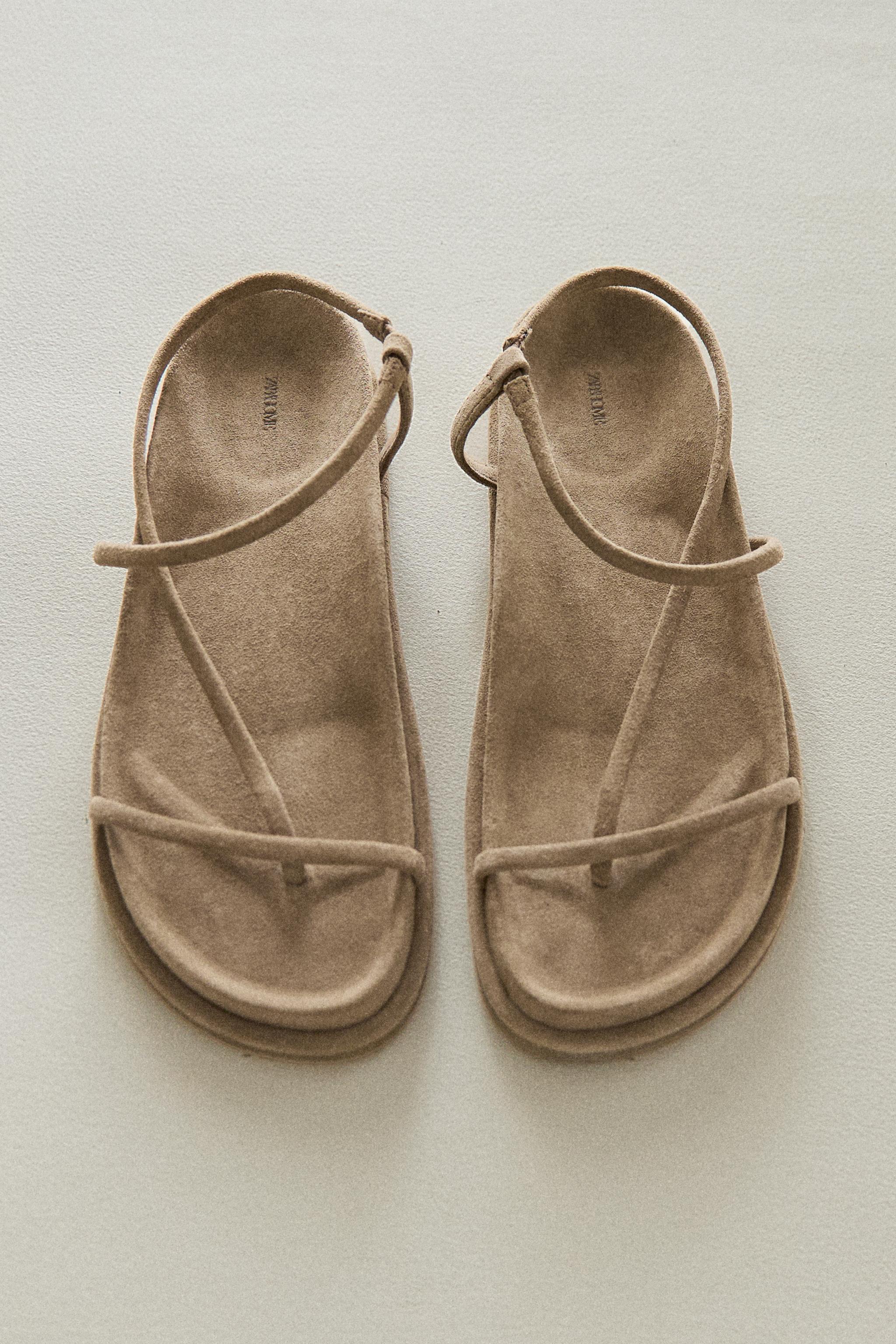 LEATHER SANDALS WITH STRAPS