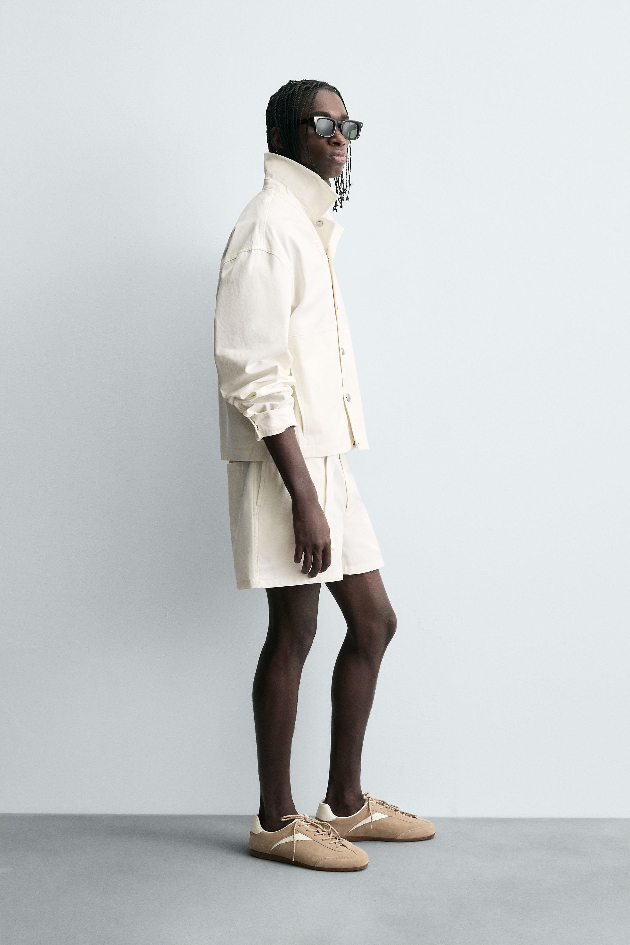 BELTED TEXTURED SHORTS