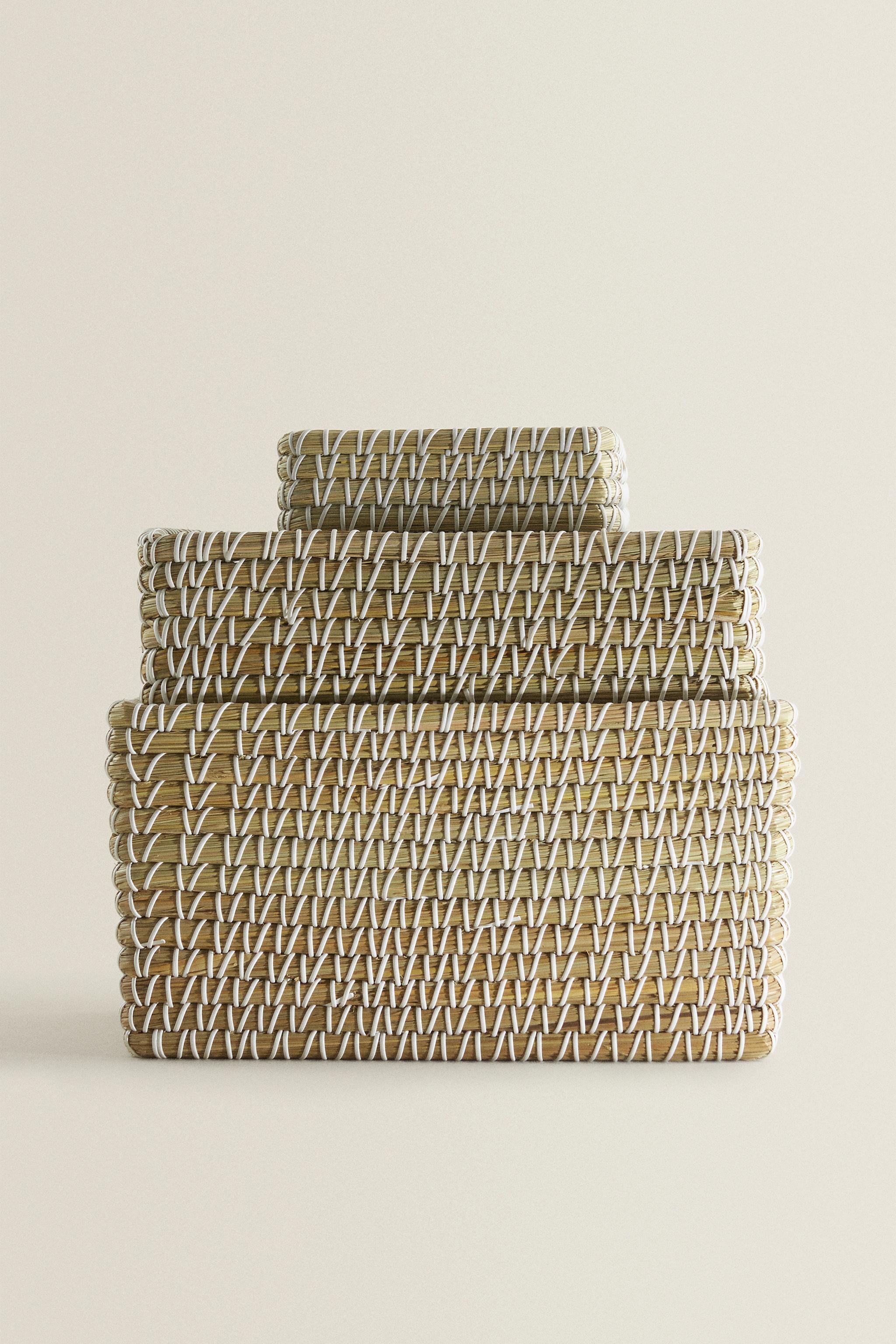 CONTRASTING RECTANGULAR BASKET